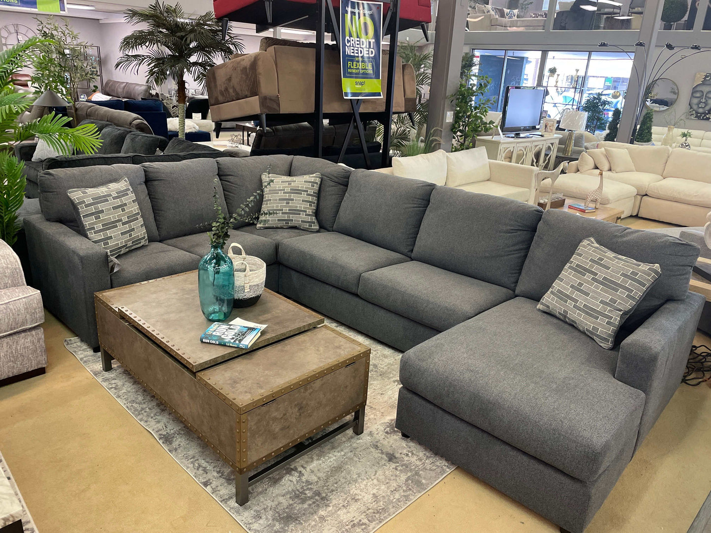 Edenfield Charcoal 3pc Sectional w/ Chaise