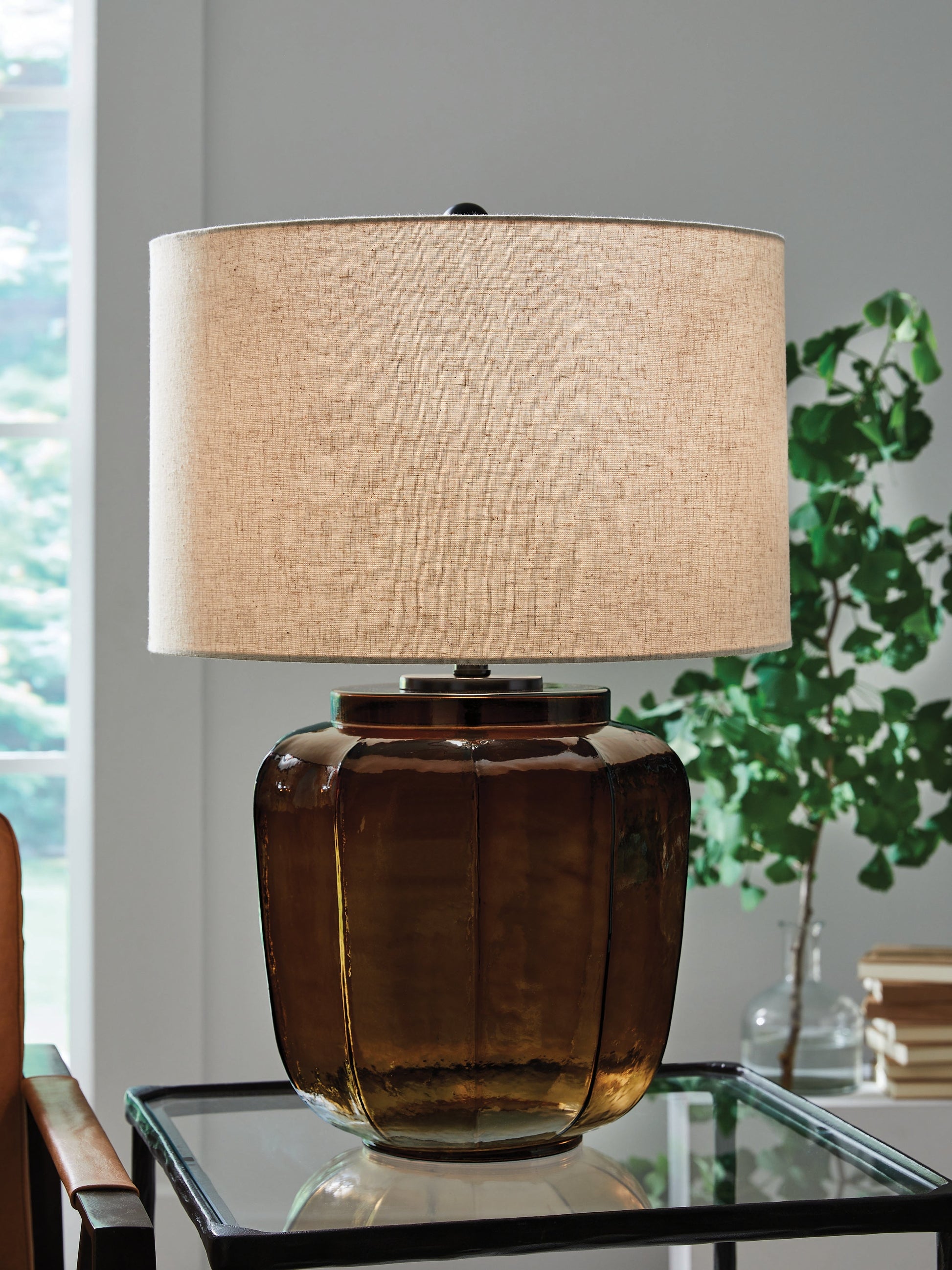 Bainmore Amber Glass Table Lamp (1/CN)- Viva Furn