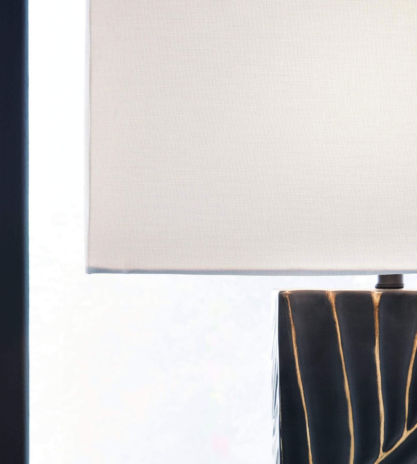 Bartlen Black/Gold 2-Piece Lamp Set- Viva Furn