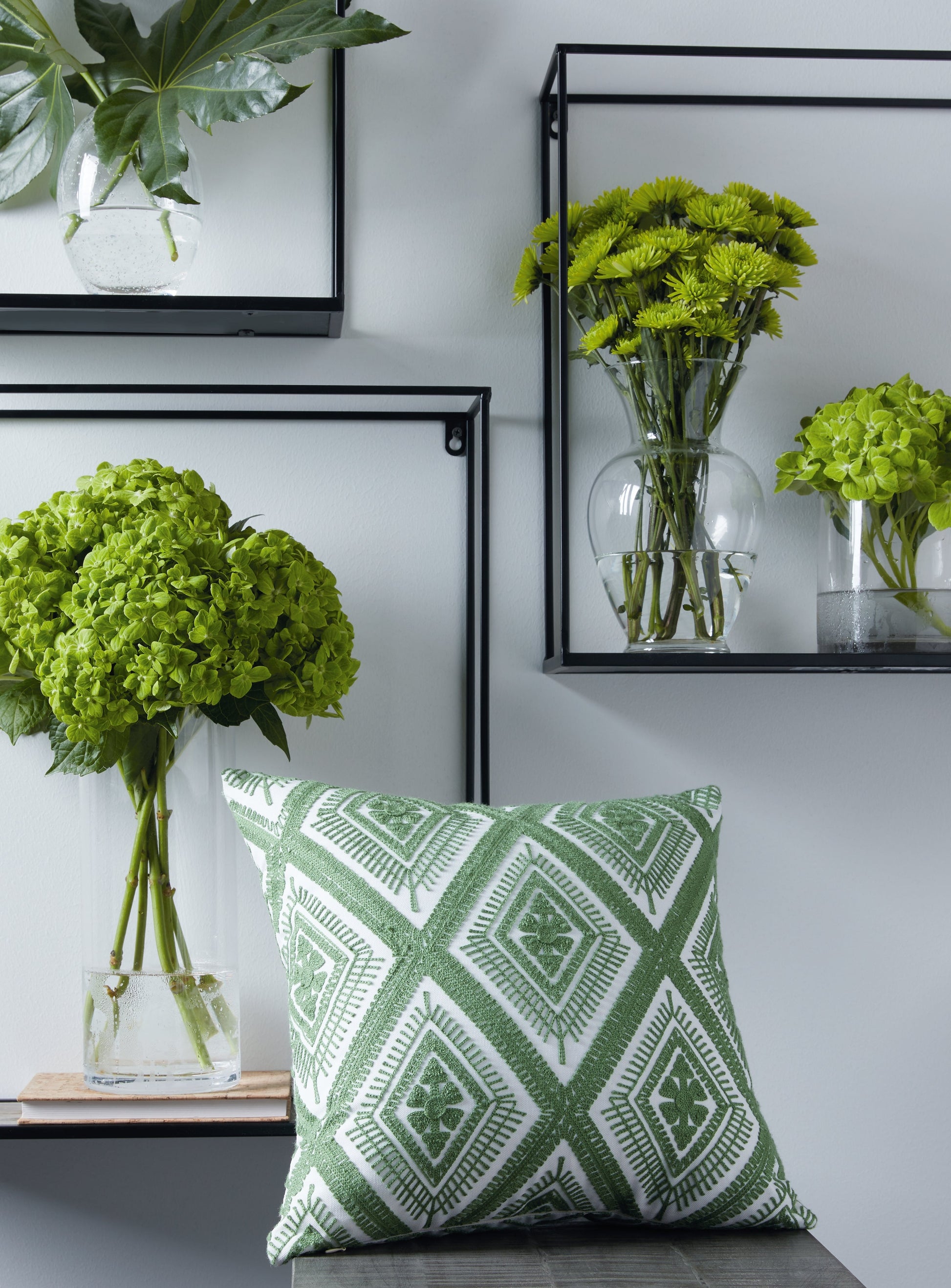 Bellvale Green/White Pillow- Viva Furn