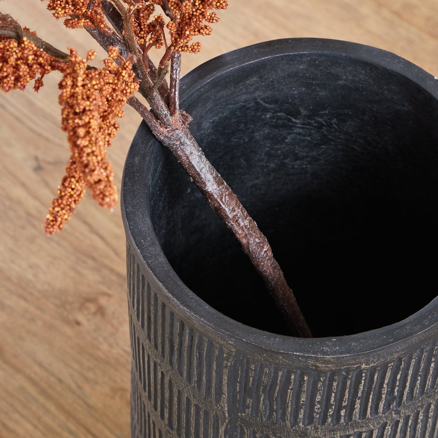 Beninworth Antique Black Vase- Viva Furn