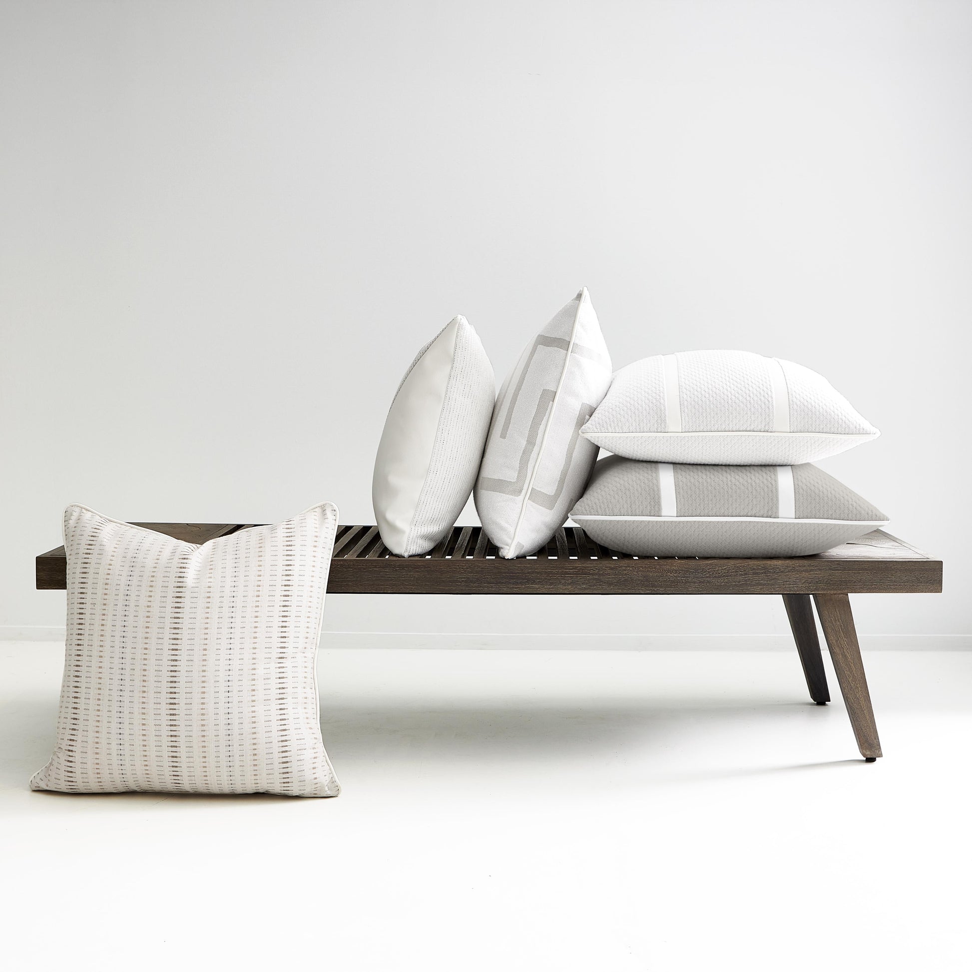 Bernhardt White/Cream Outdoor Throw Pillow ƒ?? SKU OPW22 (22" x 22") - Ornate Home
