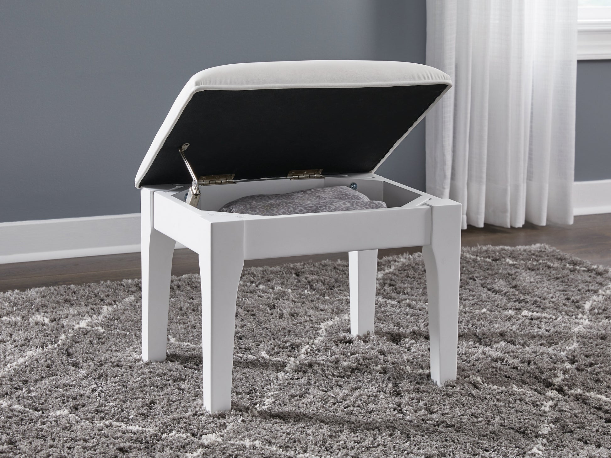 Chalanna White Vanity Stool- Viva Furn
