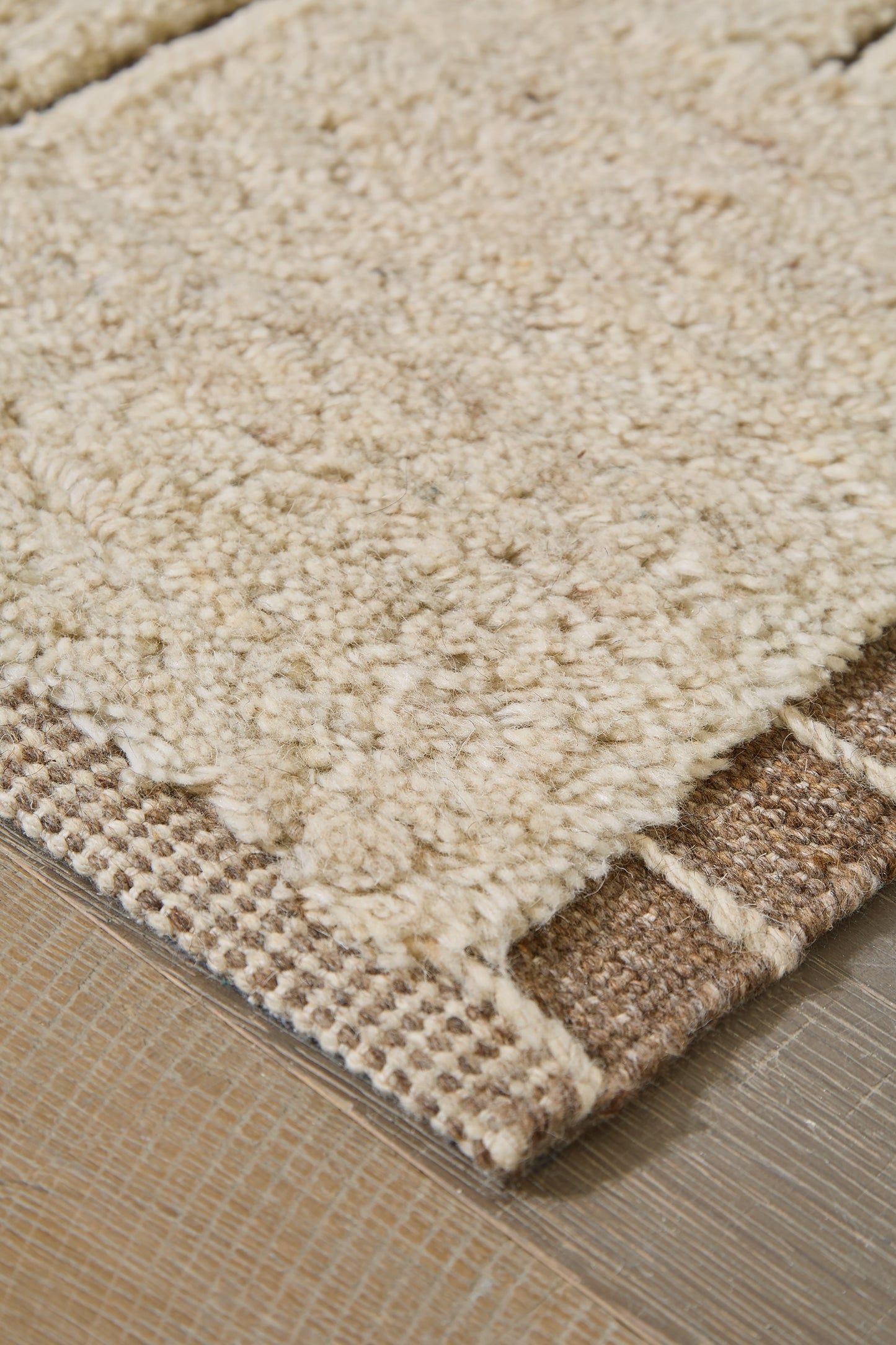 Clayman Beige/Brown Medium Rug- Viva Furn