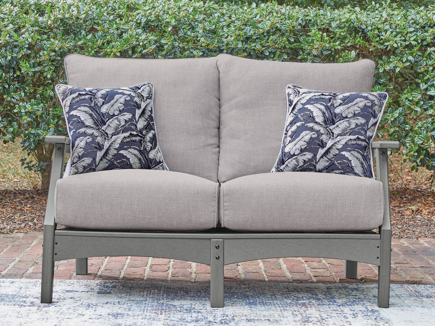 Cove Beach Gray Loveseat w/Cushion- Viva Furn