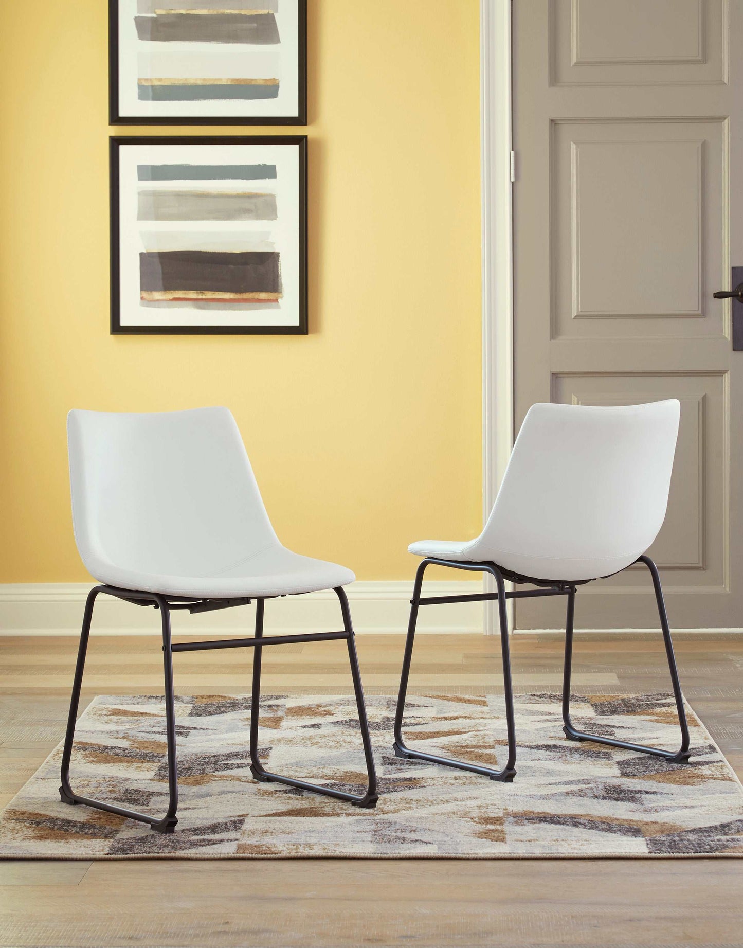 Centiar White Side Chair (Set of 2)