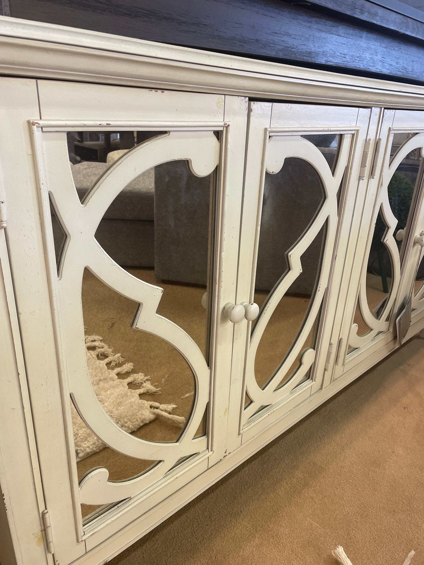 Mirimyn Off White Accent Cabinet w/ 4 Door