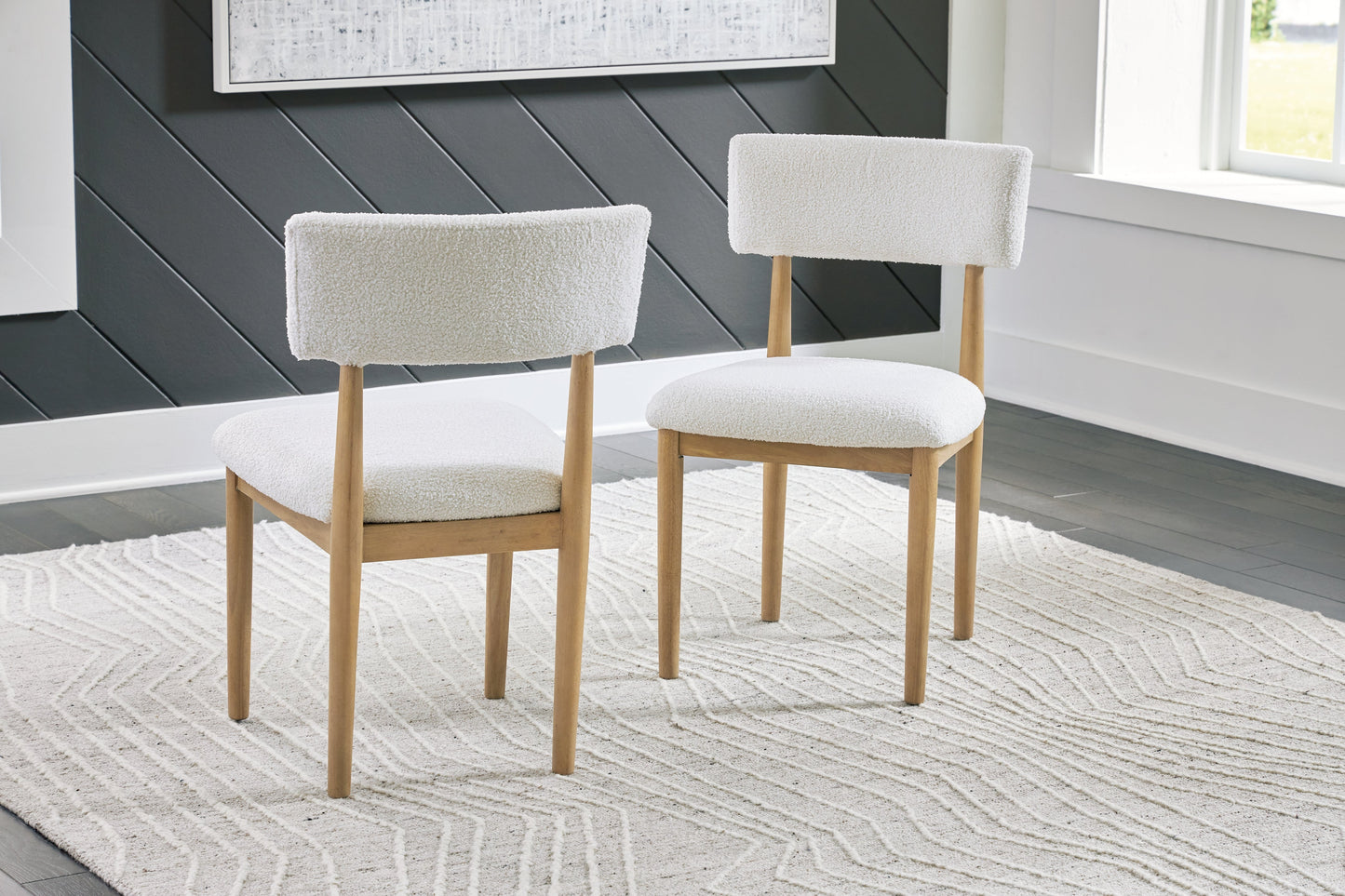 Sawdyn White Dining Chair ( Set of 2)