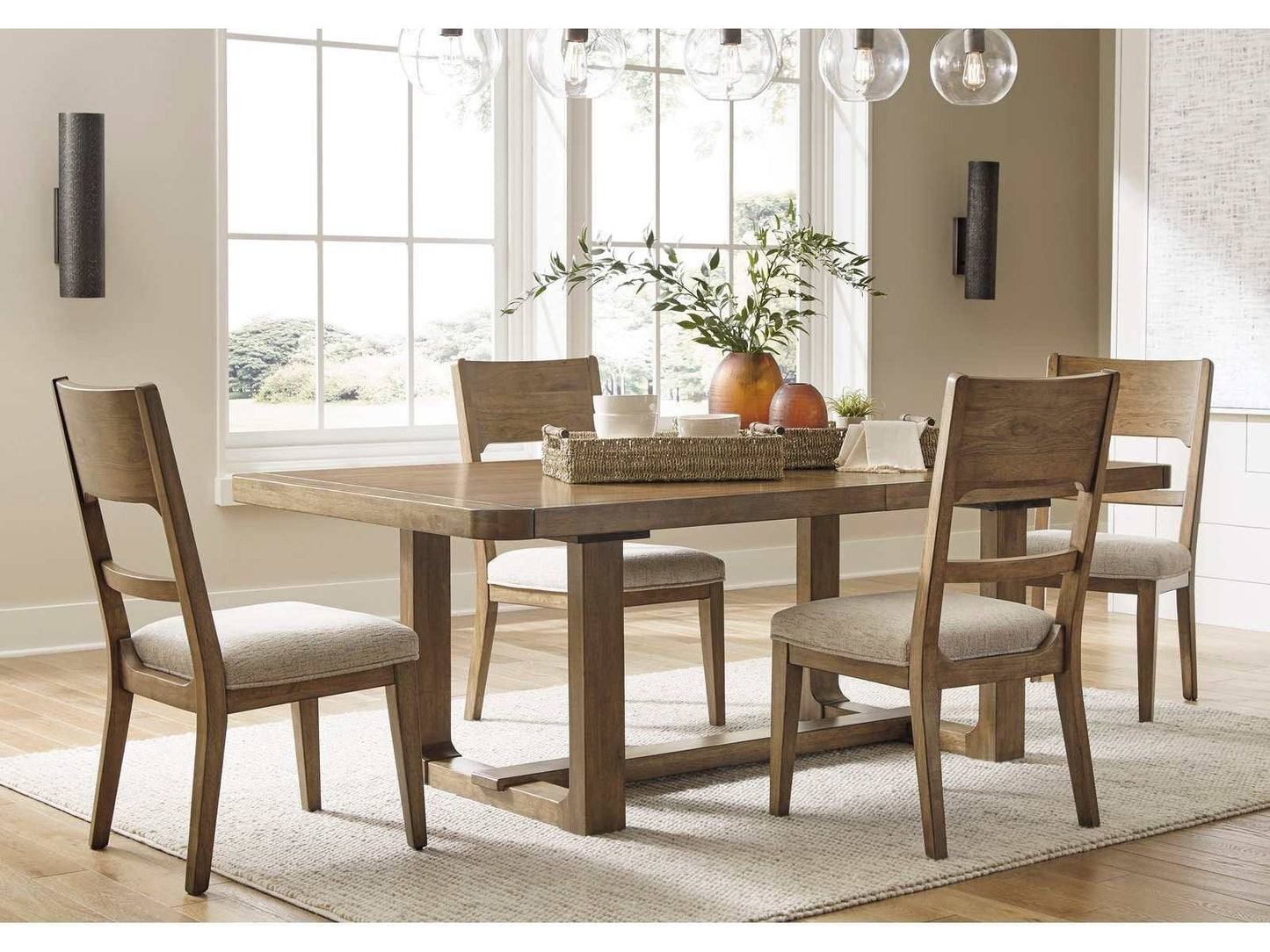 Cabalynn Light Brown Dining Room Set / 5pc