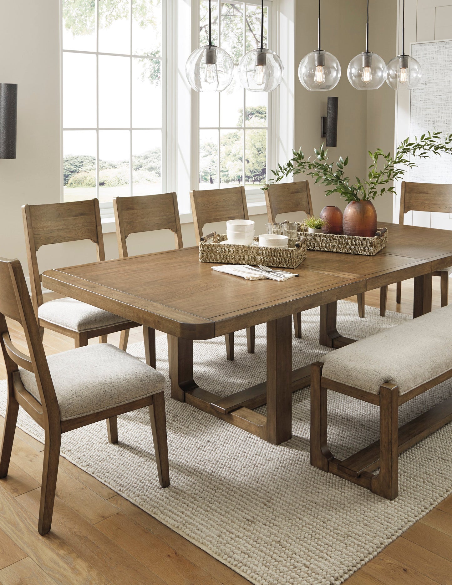 Cabalynn Light Brown Dining Room Set / 8pc