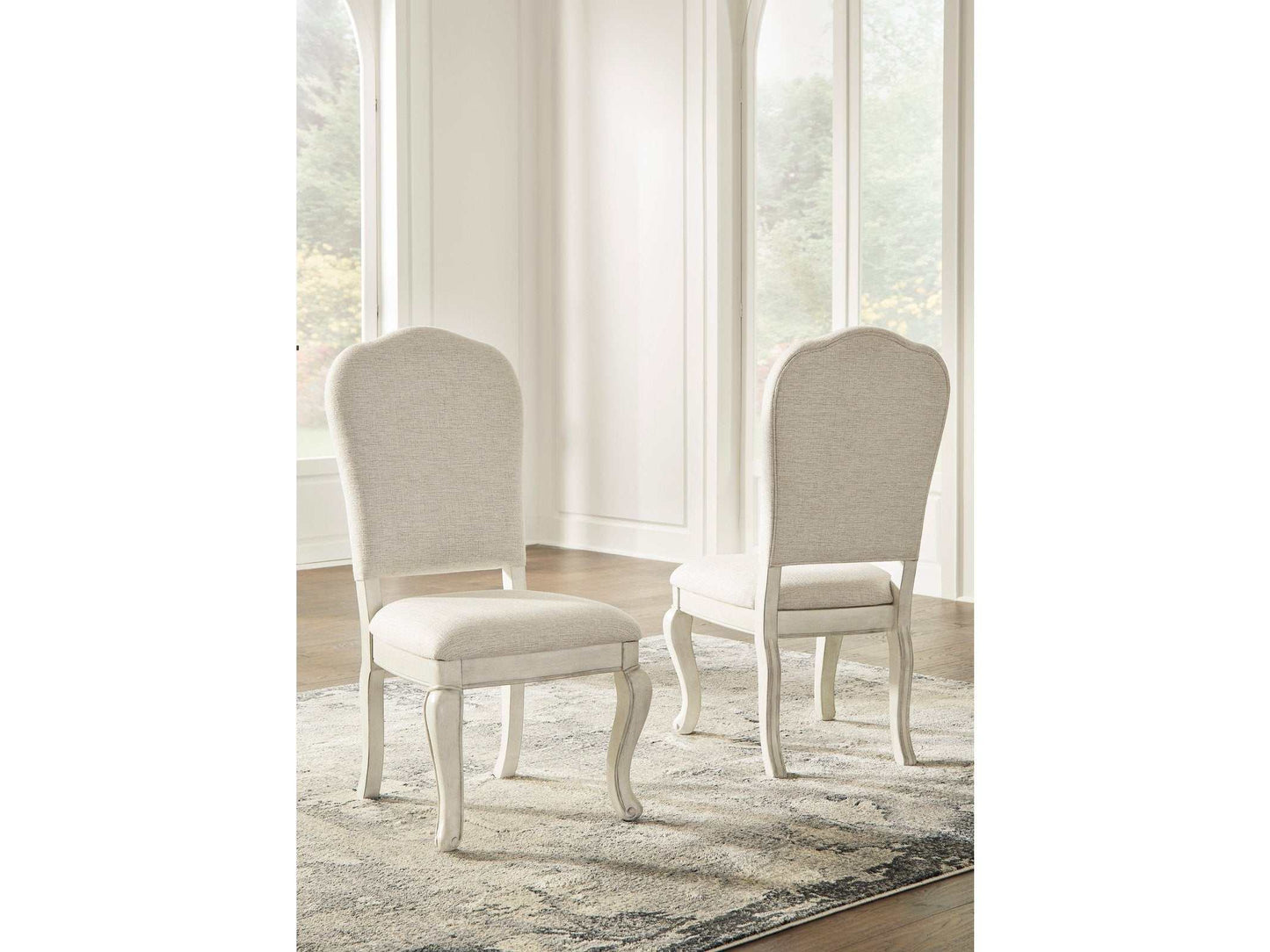 Arlendyne Antique White Dining Chair (Set of 2)