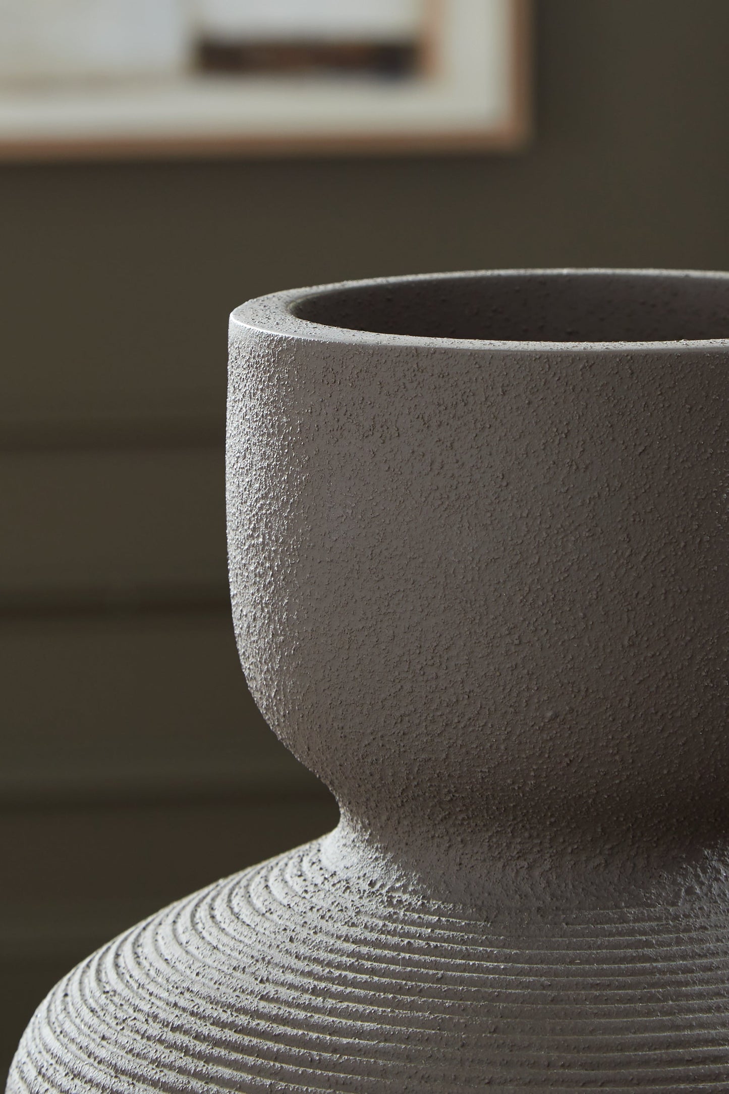 Dalsen Brown Vase- Viva Furn