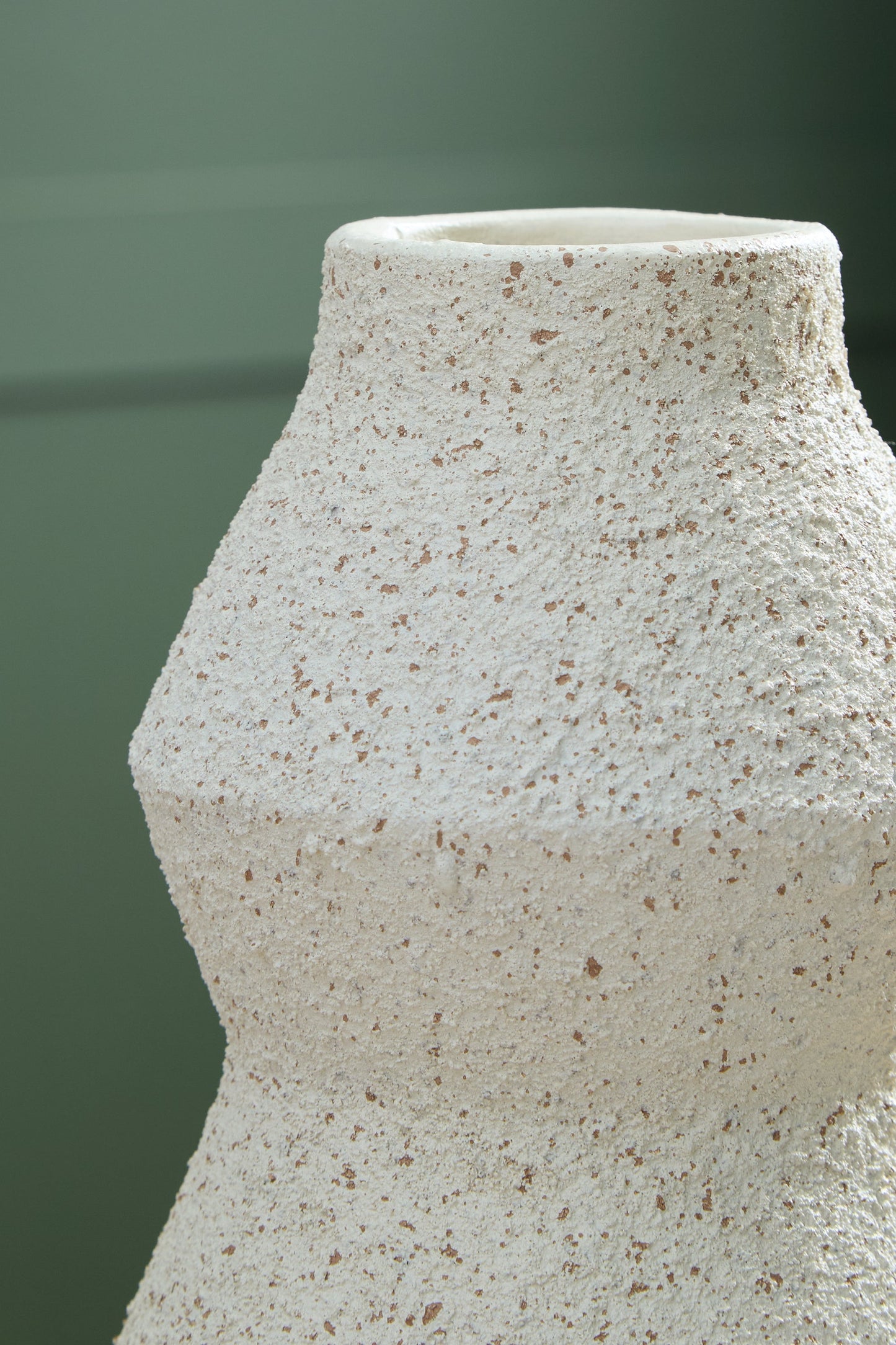 Dawthorne Cream Vase- Viva Furn