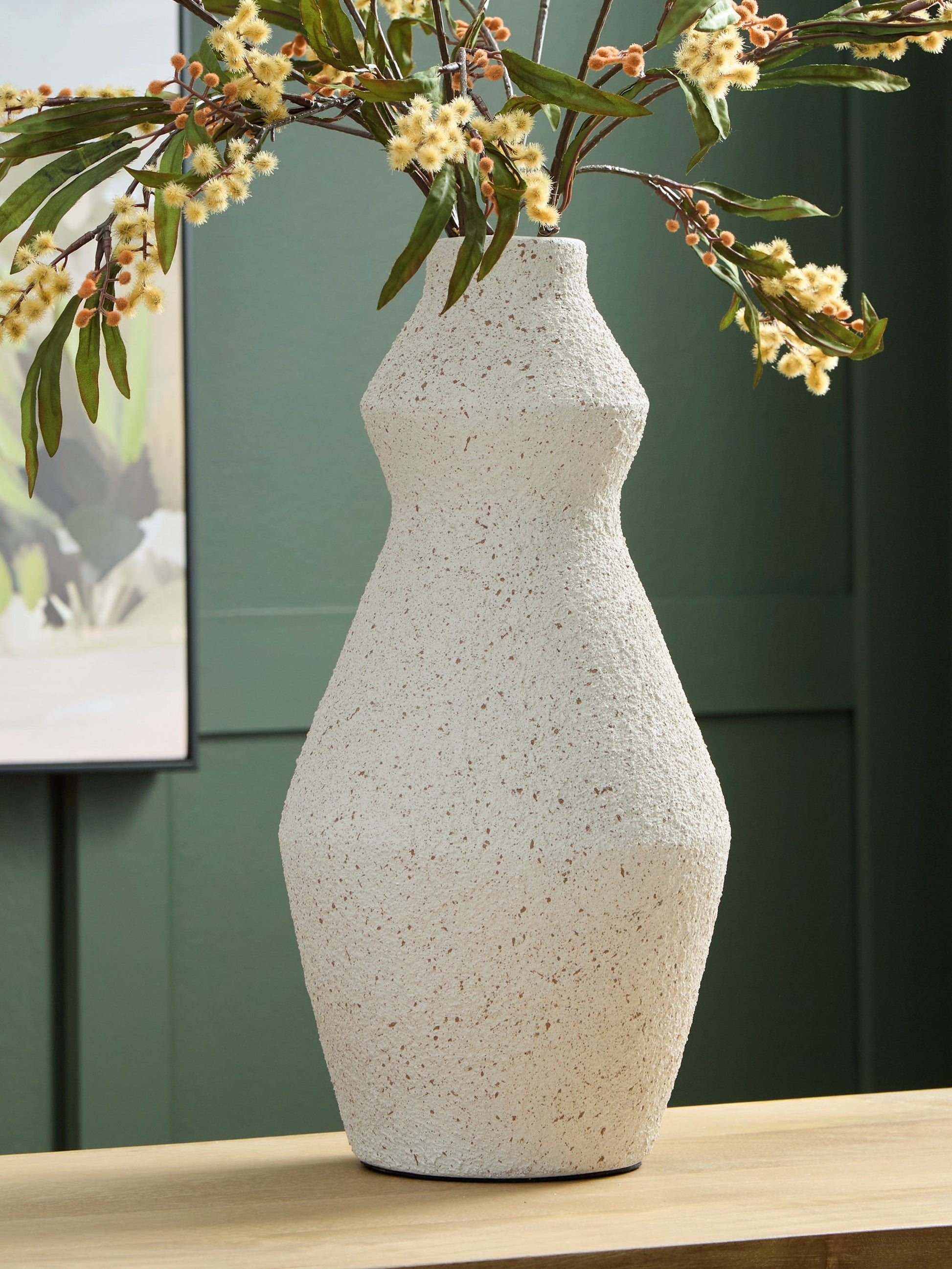 Dawthorne Cream Vase- Viva Furn