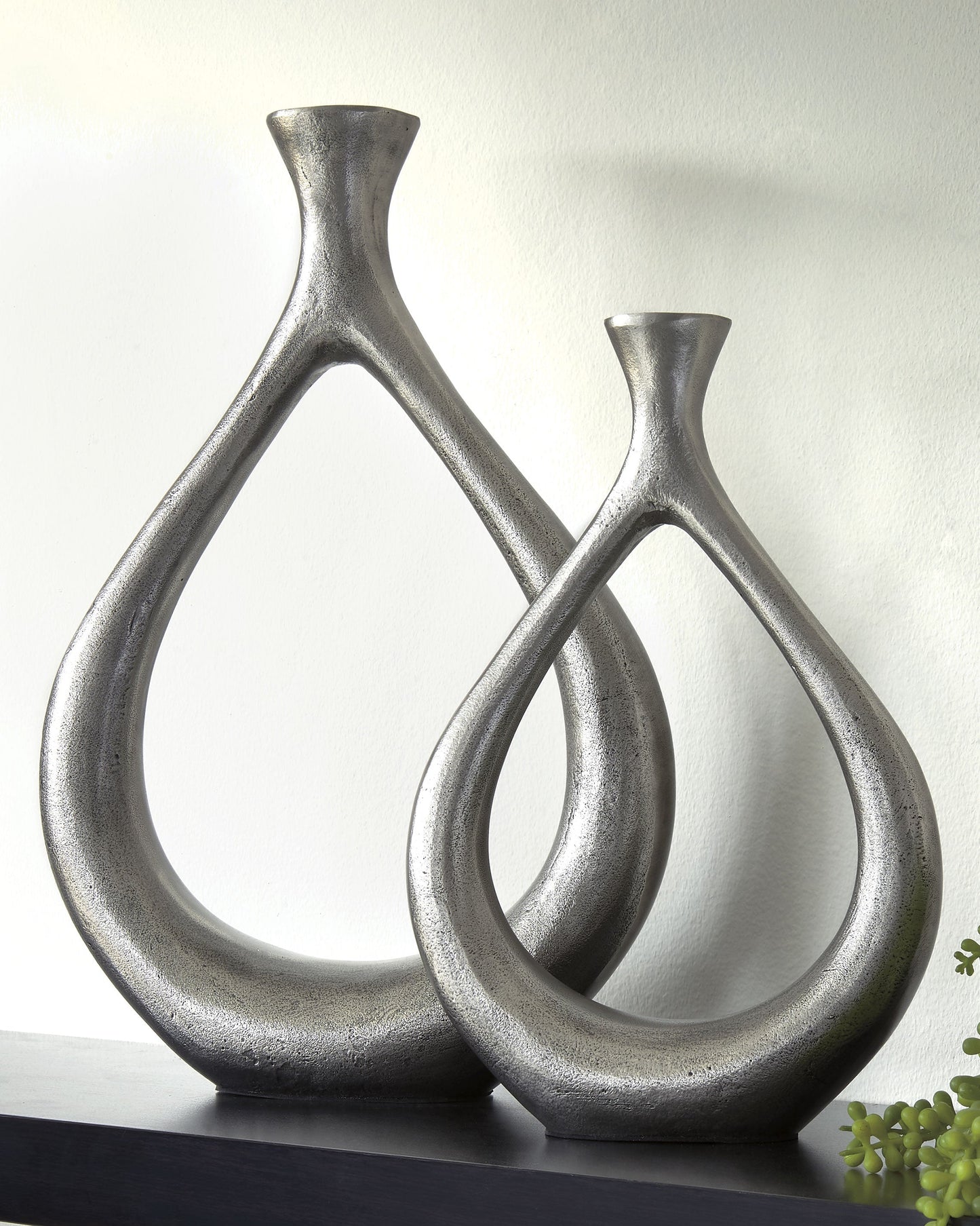Dimaia Antique Silver Vase (Set of 2)- Viva Furn