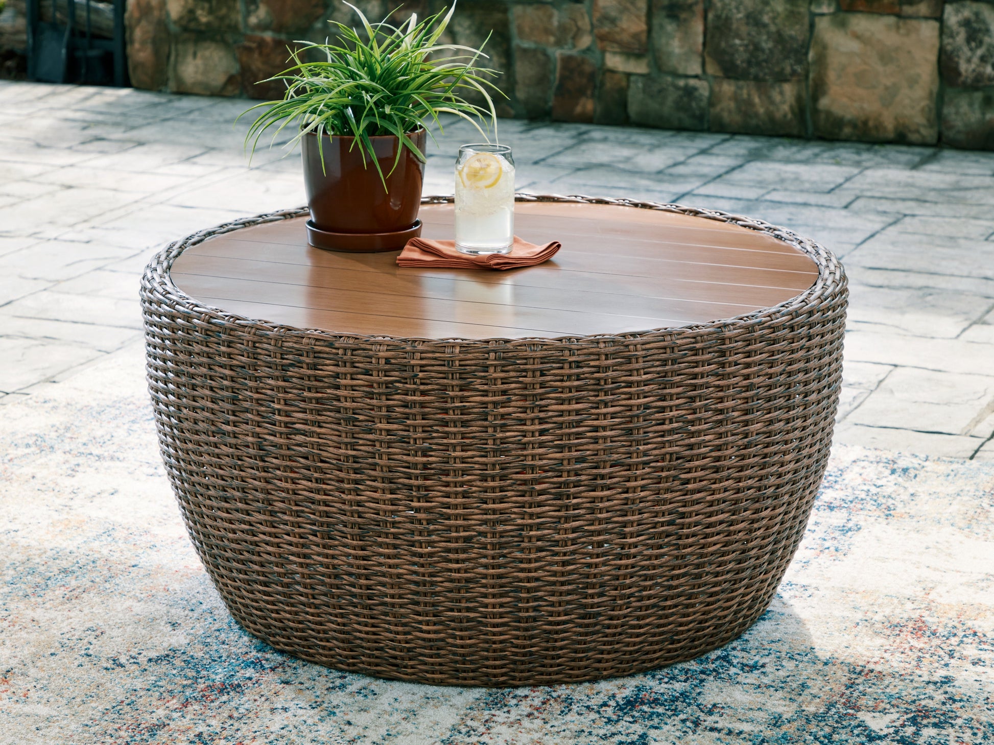 Double Point Beige Round Cocktail Table- Viva Furn