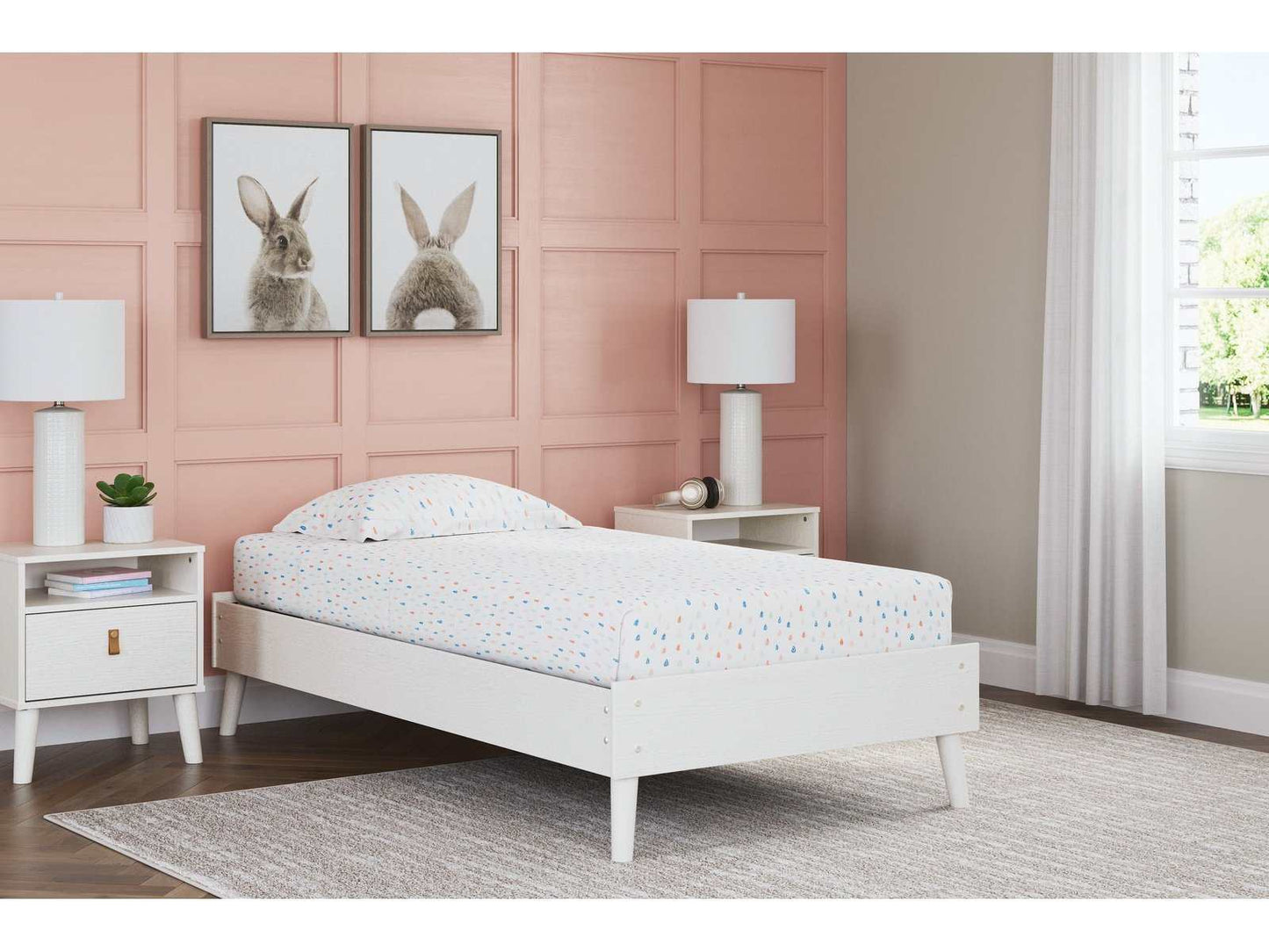 Aprilyn White Twin Platform Bed