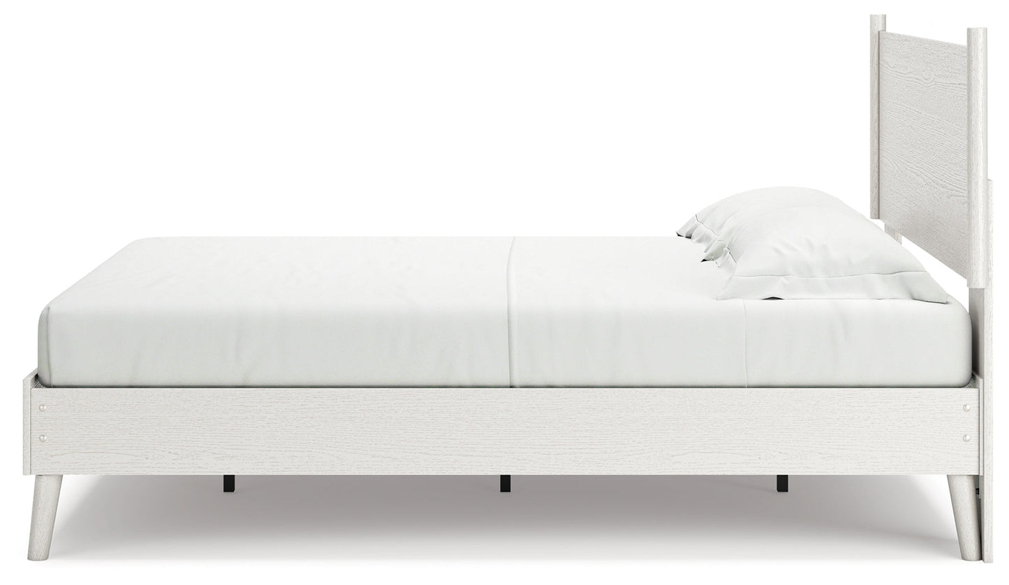 Aprilyn White Queen Panel Bed