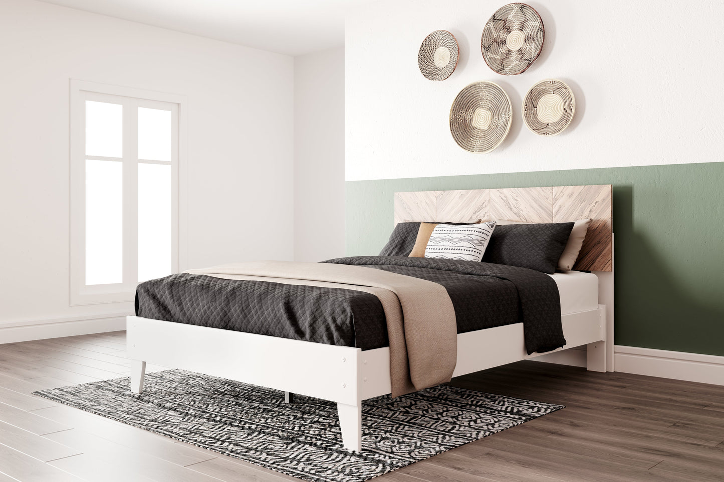 Piperton Two-tone Brown/White Queen Panel Platform Bed