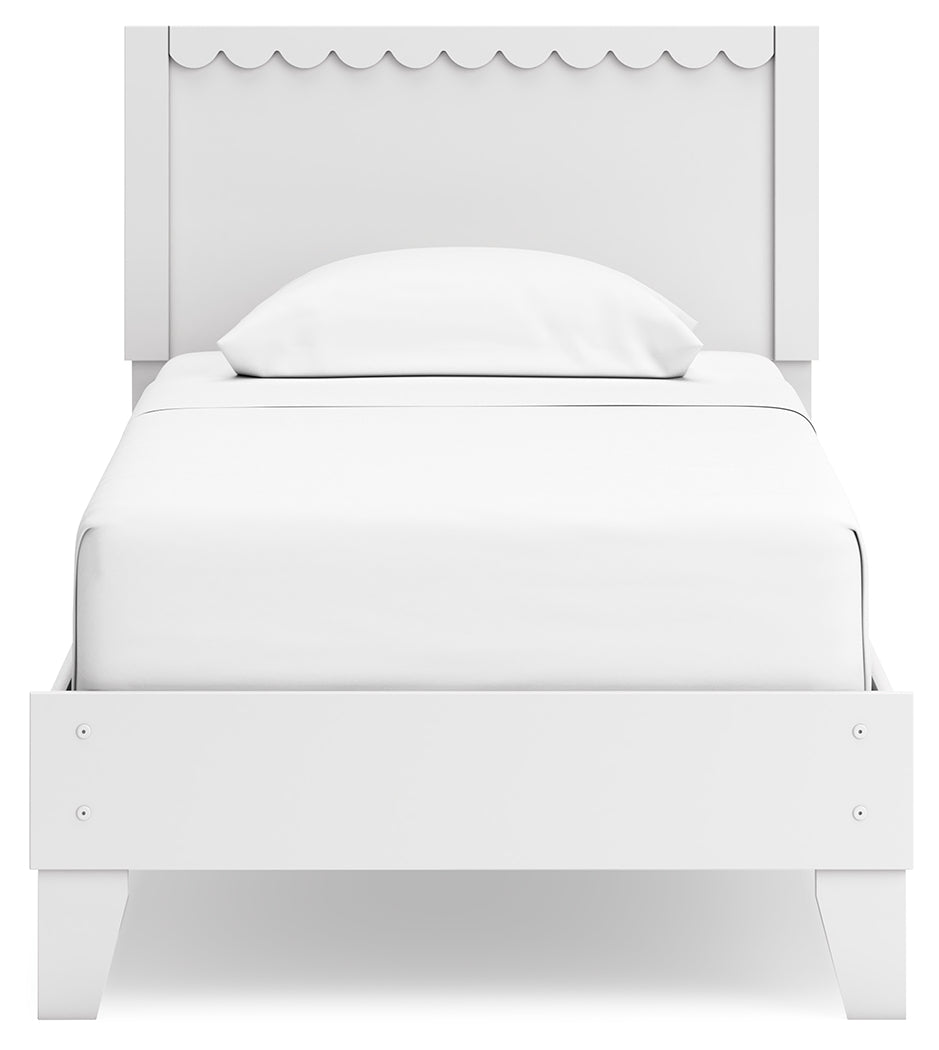 Hallityn White Twin Panel Platform Bed