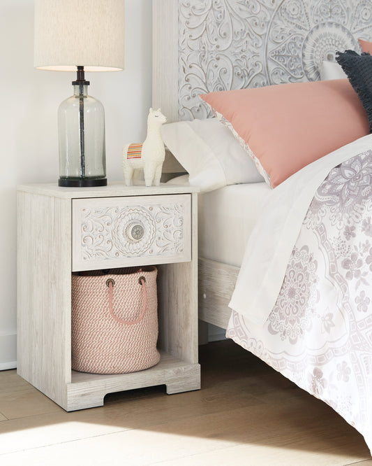 Paxberry Whitewash Nightstand