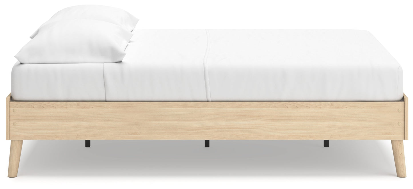 Cabinella Tan Full Platform Bed