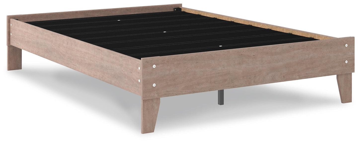 Flannia Gray Full Platform Bed