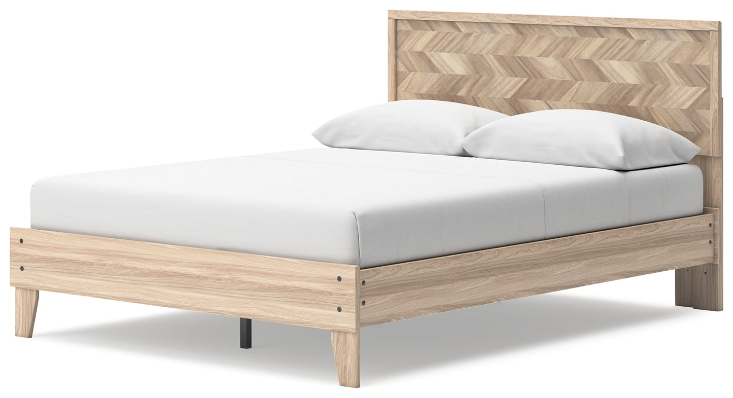 Battelle Tan Queen Panel Platform Bed