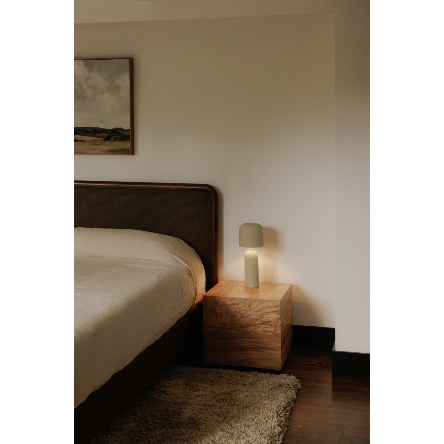 Echo Cream Lamp - Ornate Home
