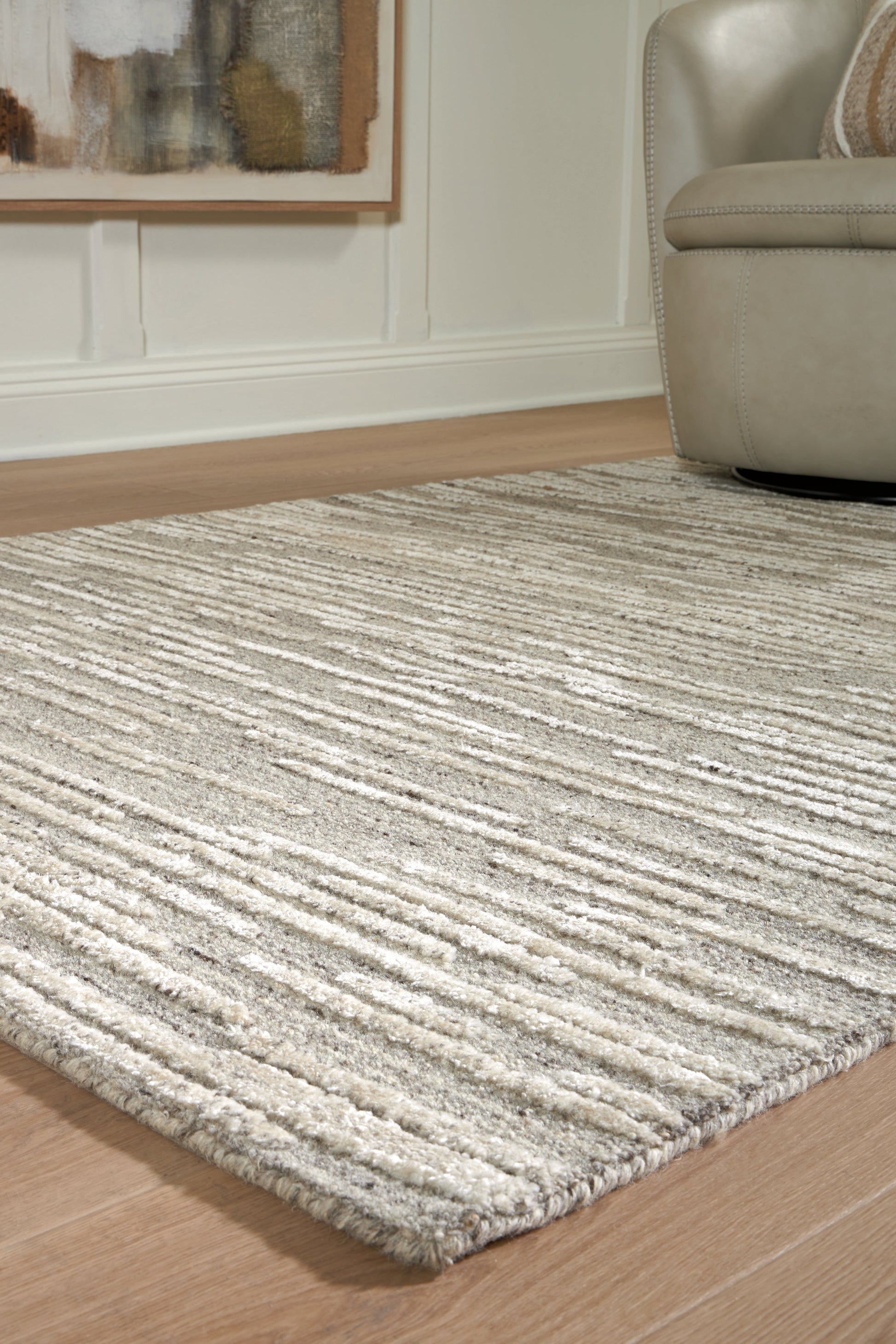 Eljory Gray Medium Rug- Viva Furn