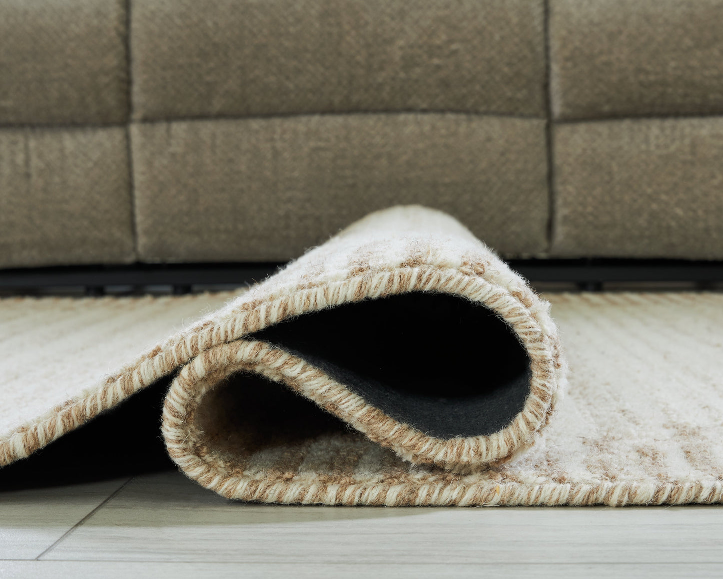 Emorymore Brown/Beige Medium Rug- Viva Furn