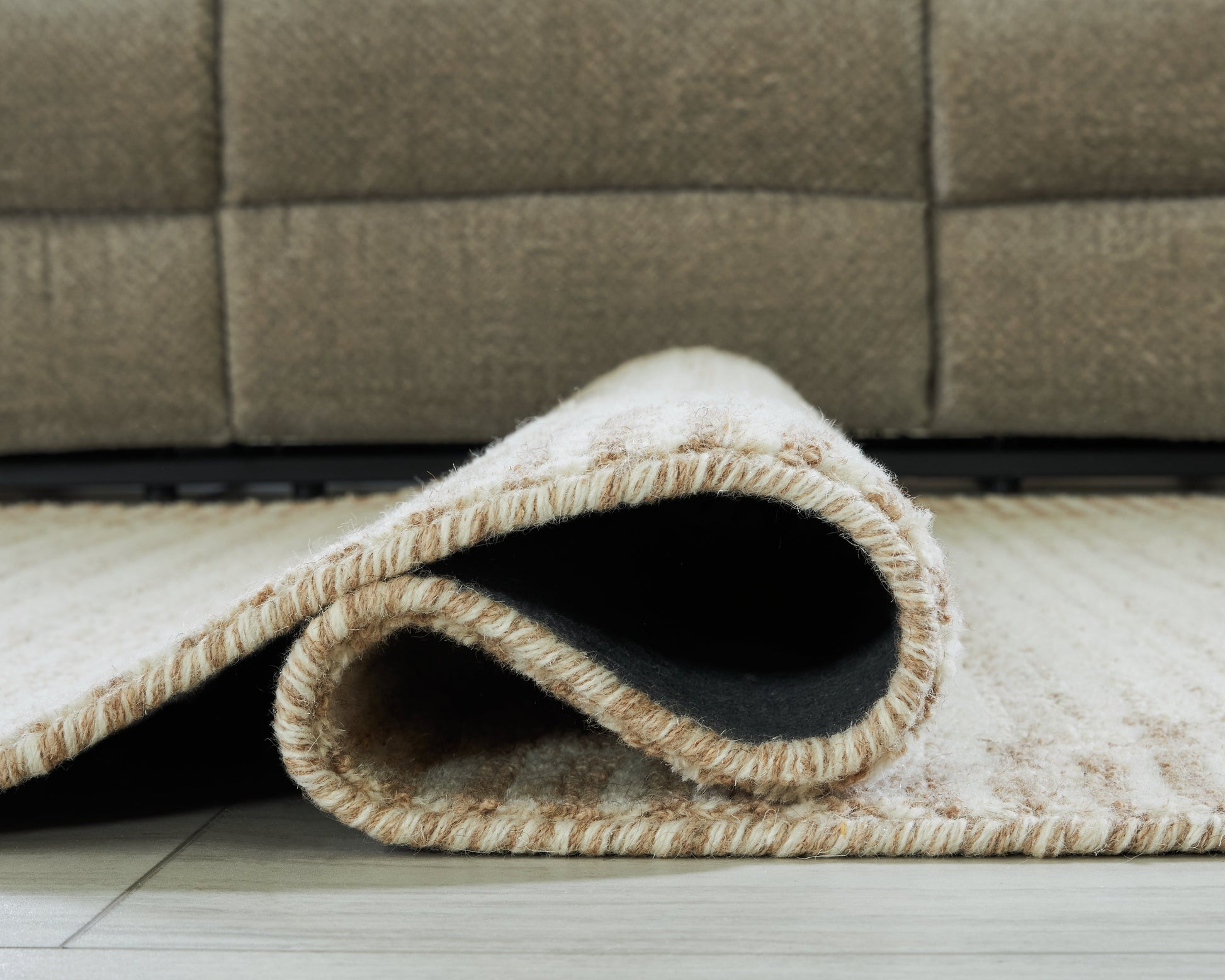Emorymore Brown/Beige Medium Rug- Viva Furn