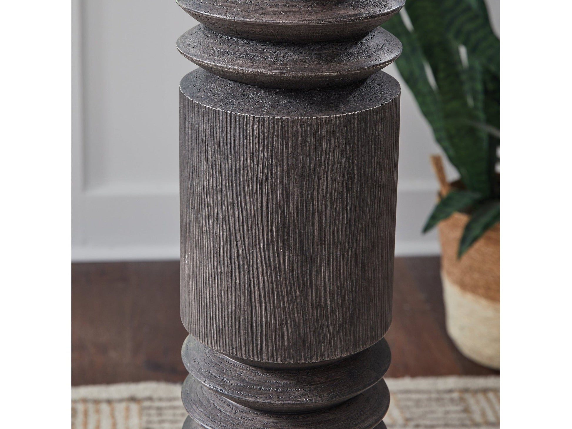 Fainwell Distressed Black Poly Floor Lamp- Viva Furn