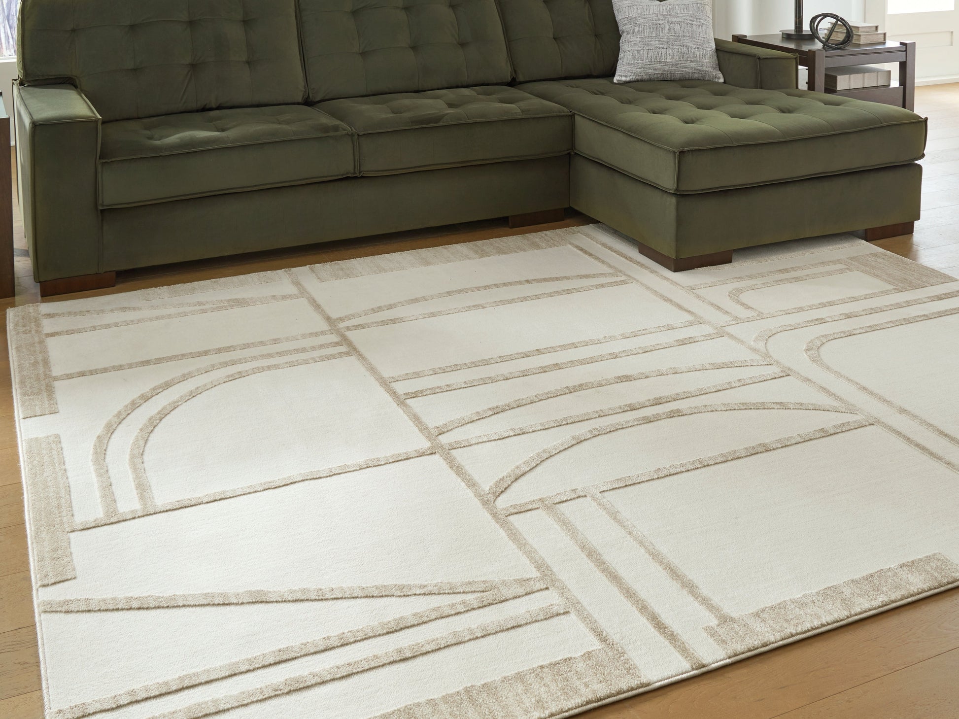 Farongrove Ivory/Beige Large Rug- Viva Furn