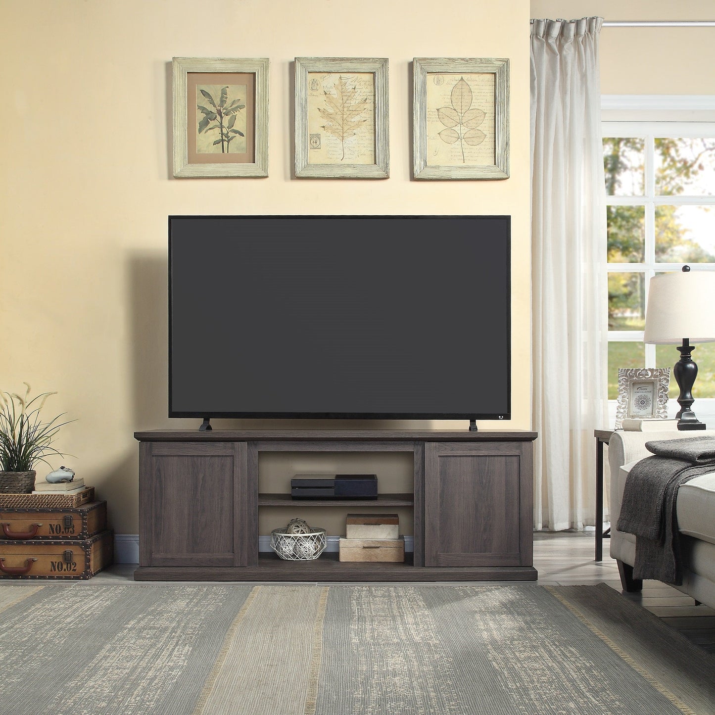 Franklin 60" TV Stand in Brown - Ornate Home