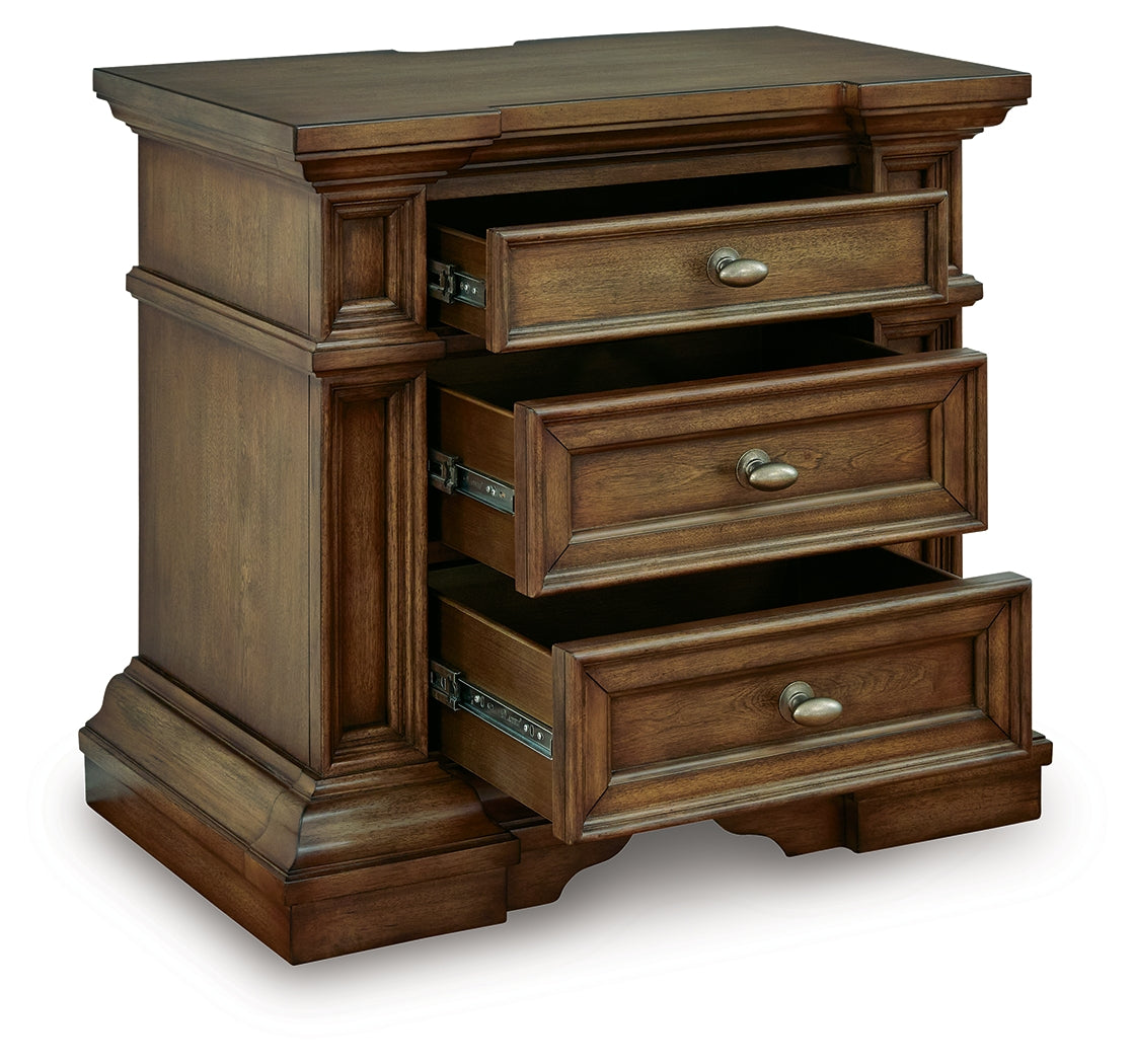 Frantanna Brown Three Drawer Night Stand- Viva Furn