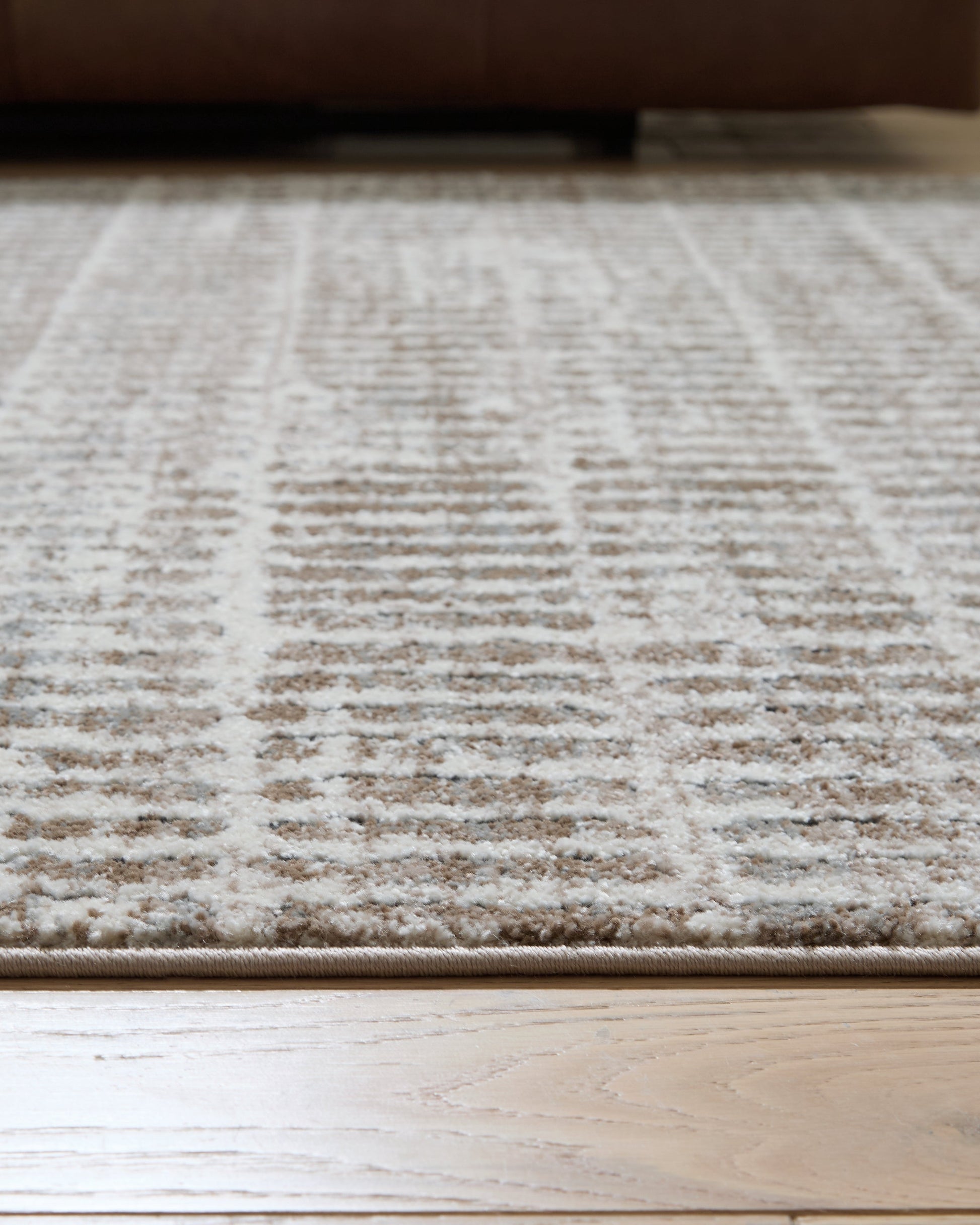 Fuadwick Multi Medium Rug- Viva Furn