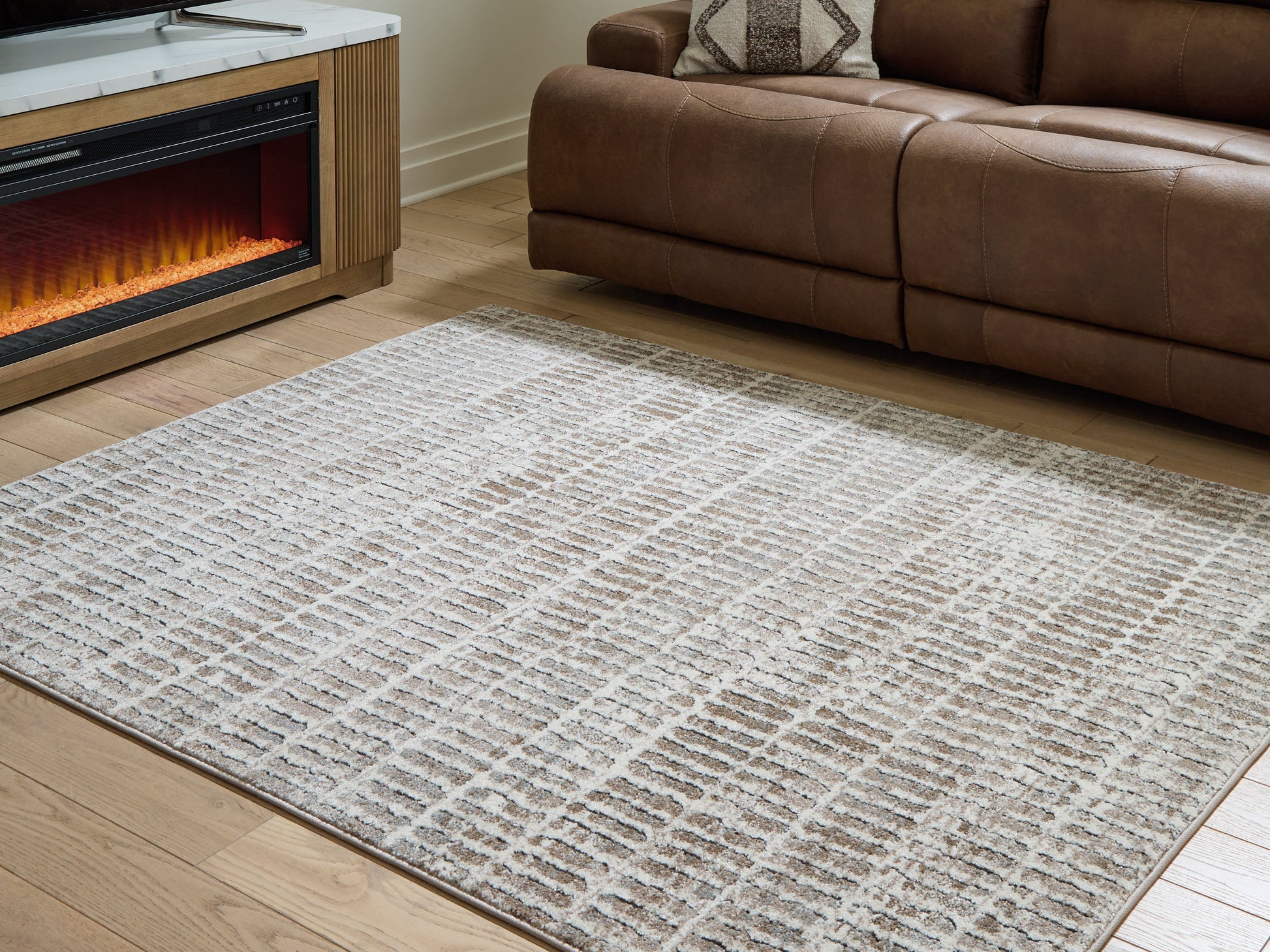 Fuadwick Multi Medium Rug- Viva Furn