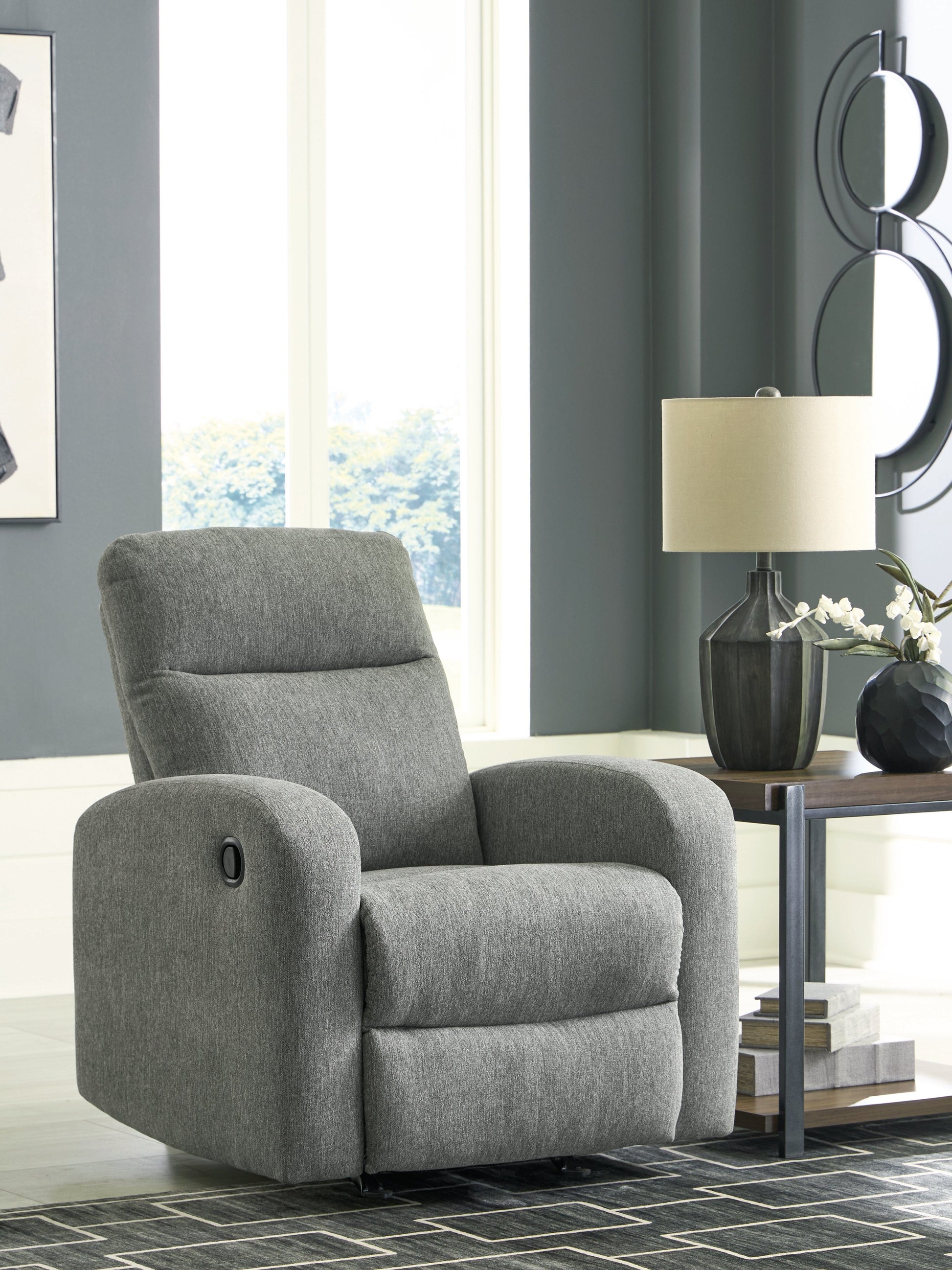 Gauntlet Sterling Rocker Recliner- Viva Furn