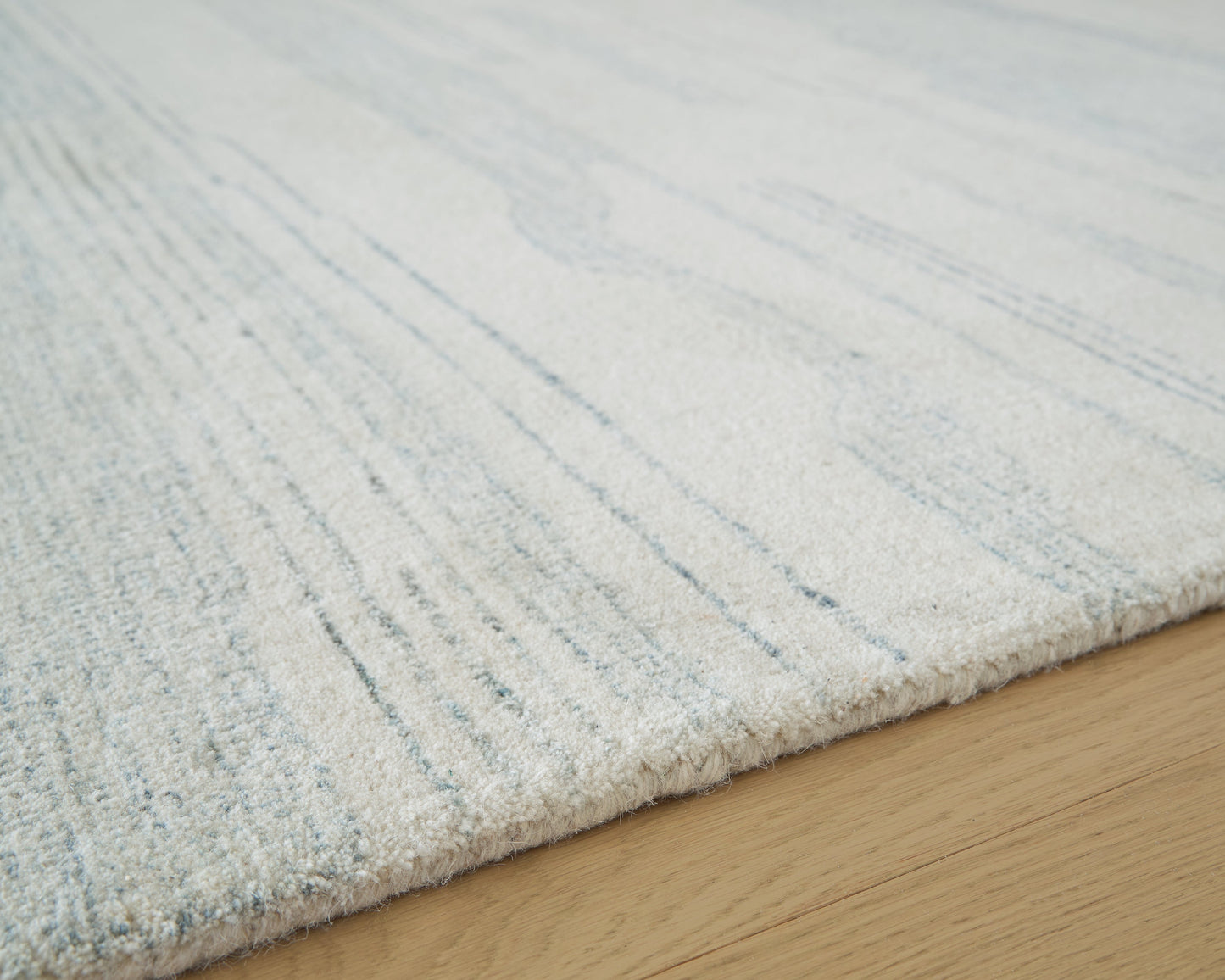 Genemost Ivory/Blue Large Rug- Viva Furn