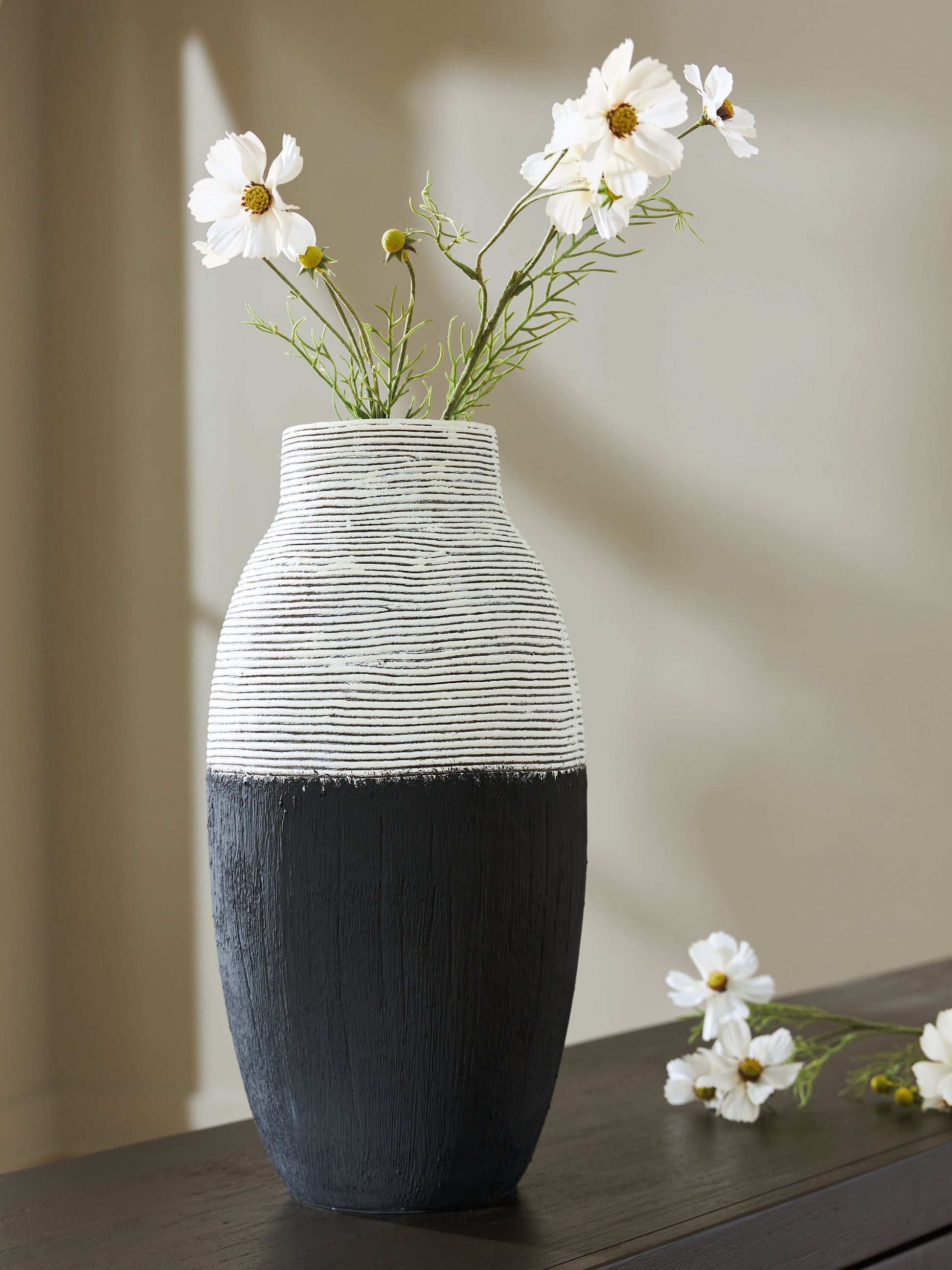 Girtha Antique White/Black Vase (16''H)- Viva Furn