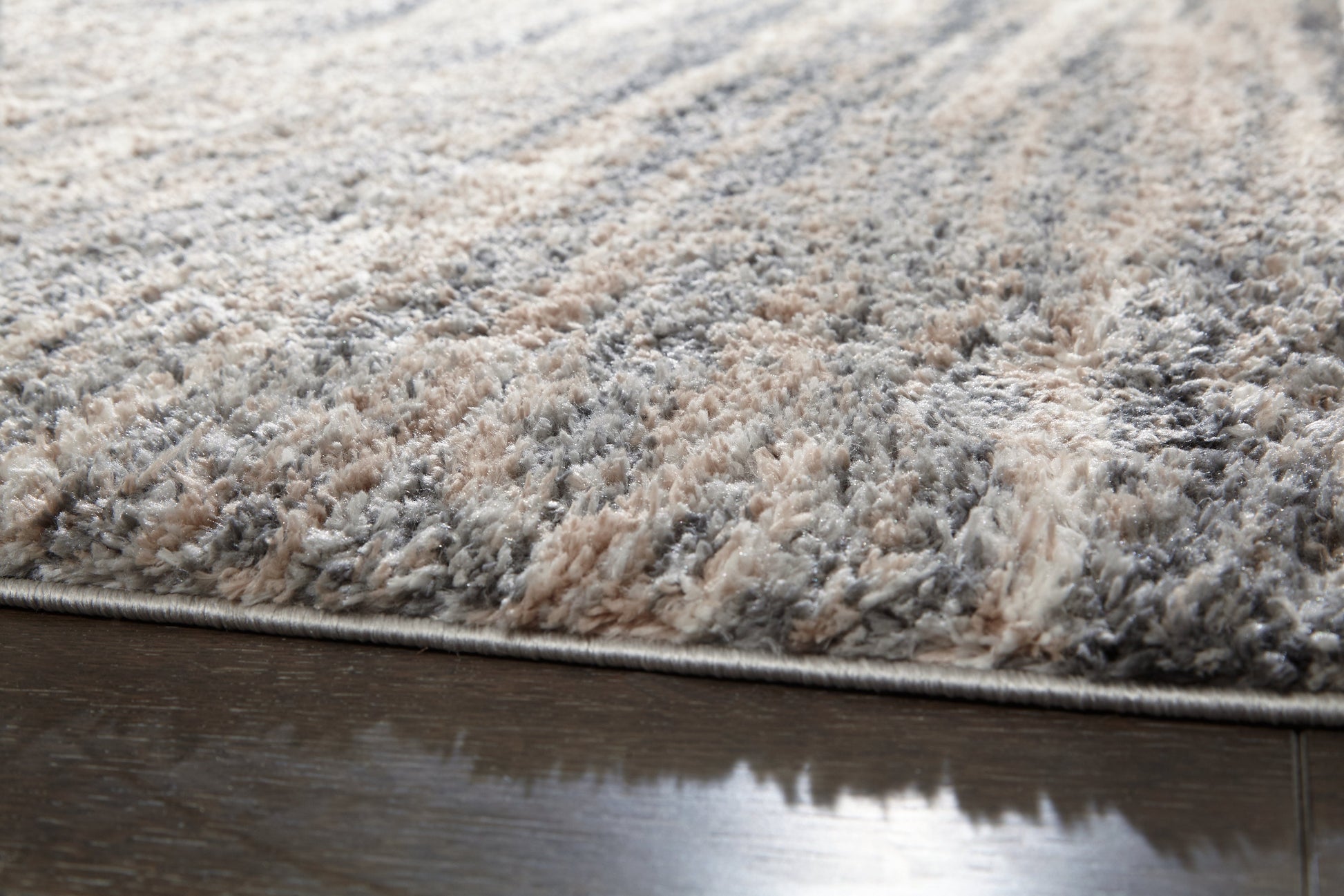 Gizela Ivory/Beige/Gray Large Rug- Viva Furn