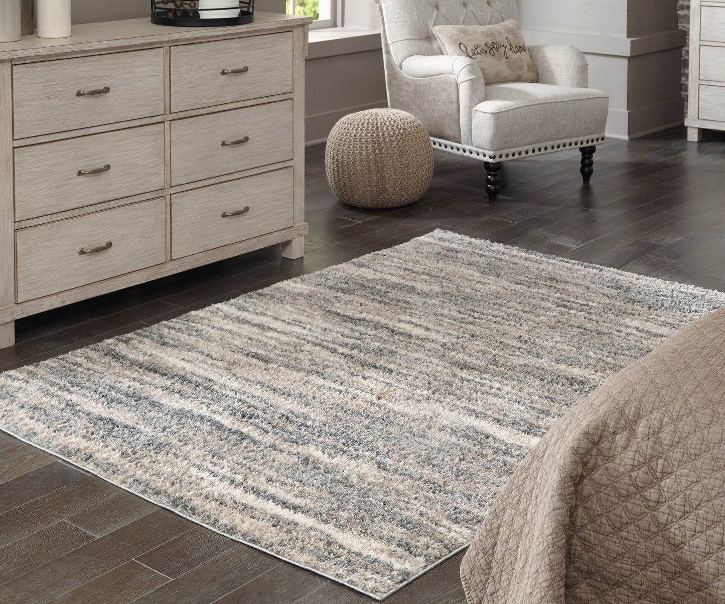 Gizela Ivory/Beige/Gray Large Rug- Viva Furn