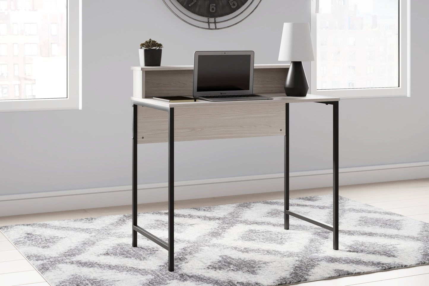 Bayflynn White Home Office Desk