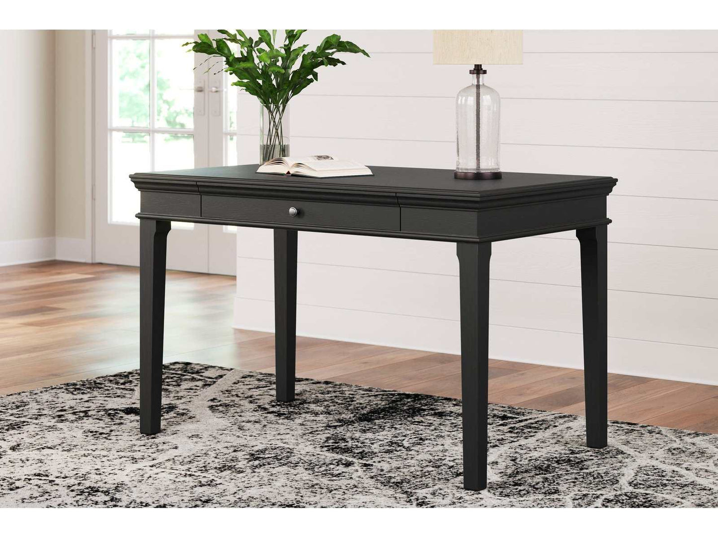 Beckincreek Black Home Office Small Leg Desk