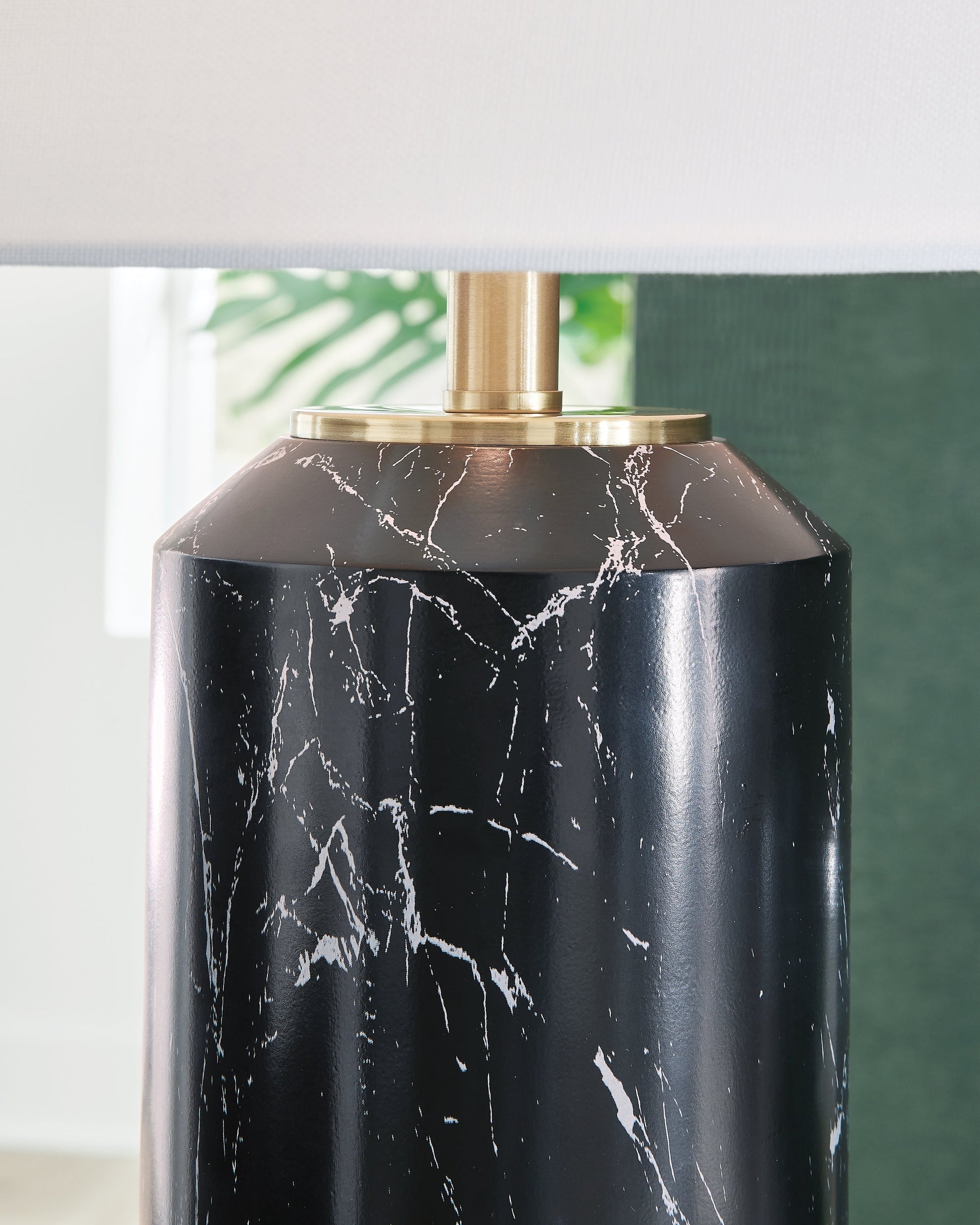 Hanzila Black/Gold Table Lamp- Viva Furn