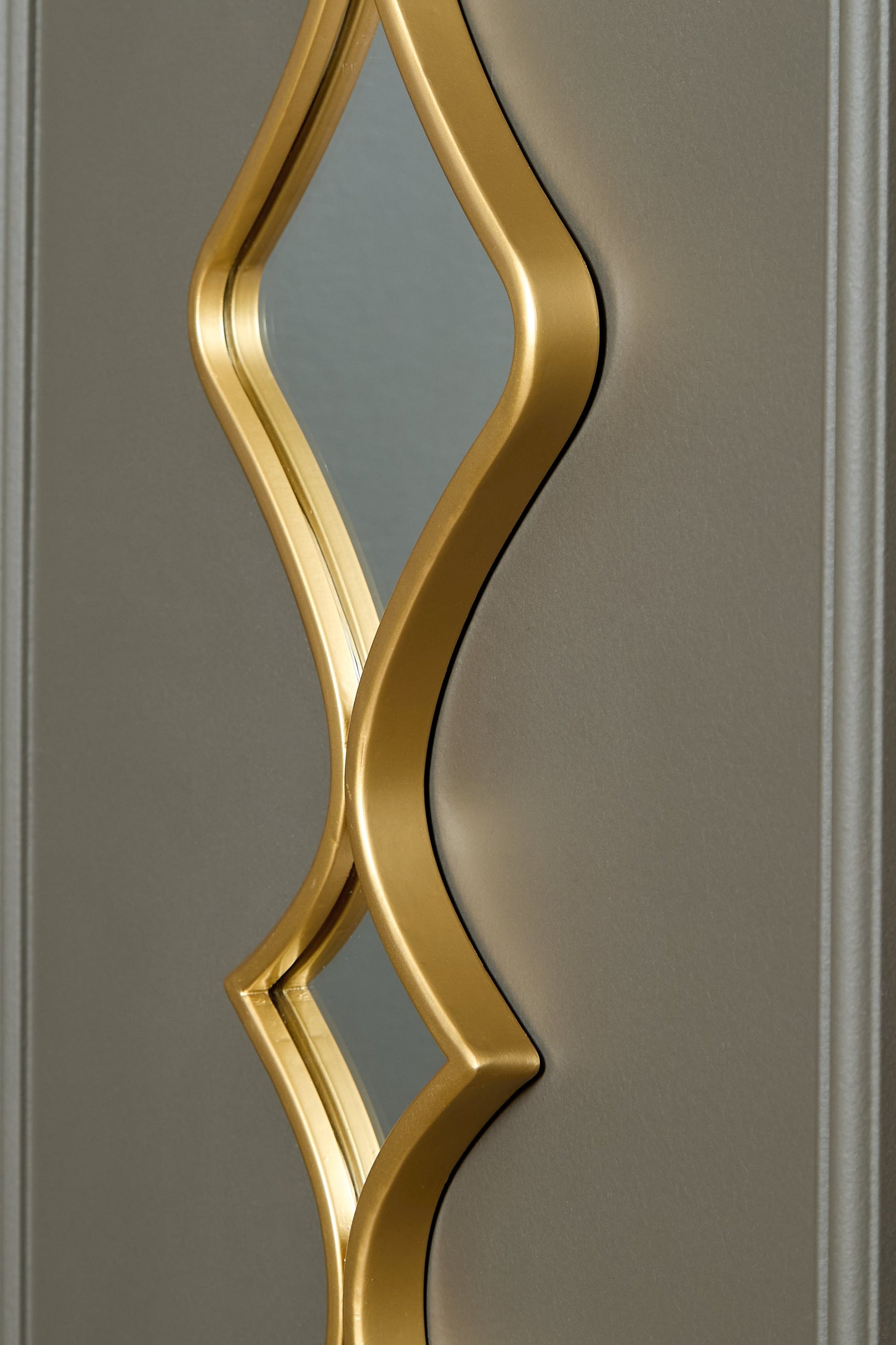 Harriswood Gold Finish Accent Mirror Set (Set of 2)- Viva Furn