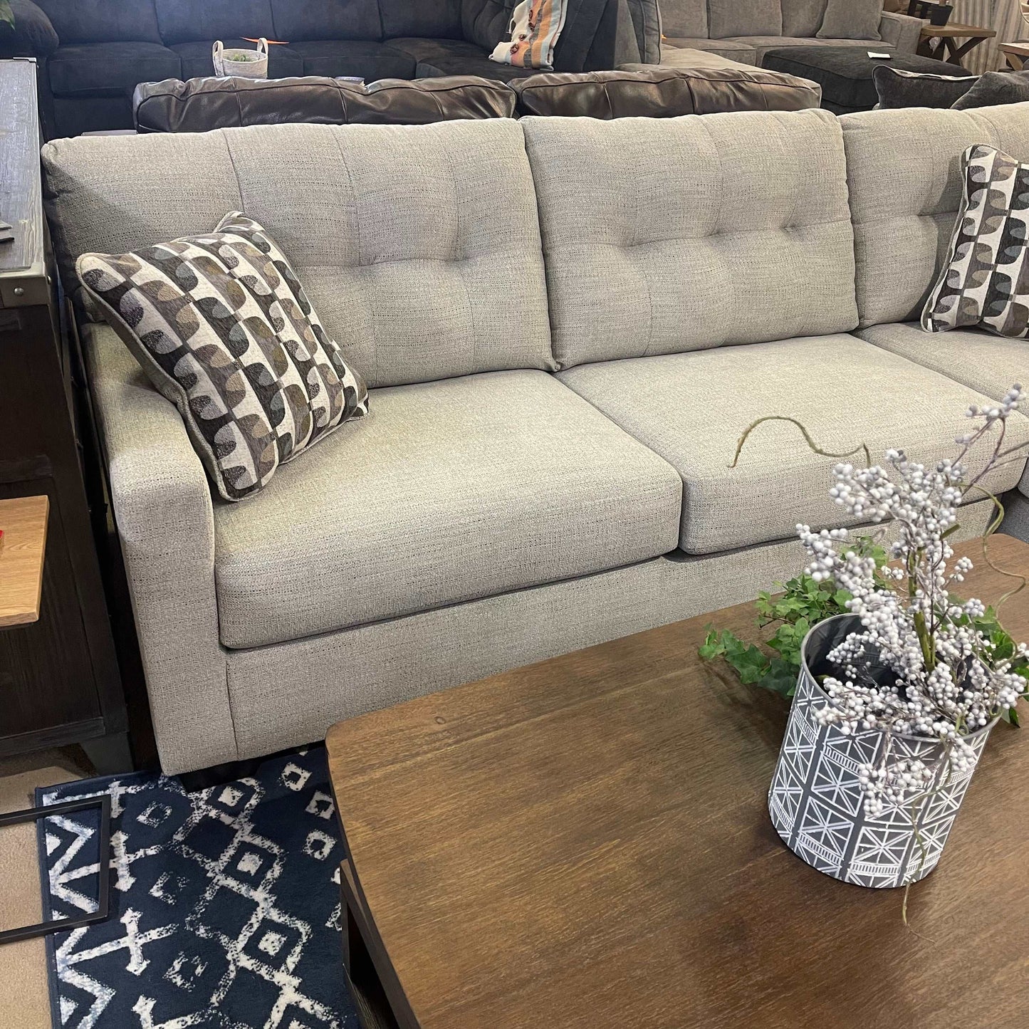 Mahoney Pebble 2pc Sectional Sofa w/ RAF Chaise