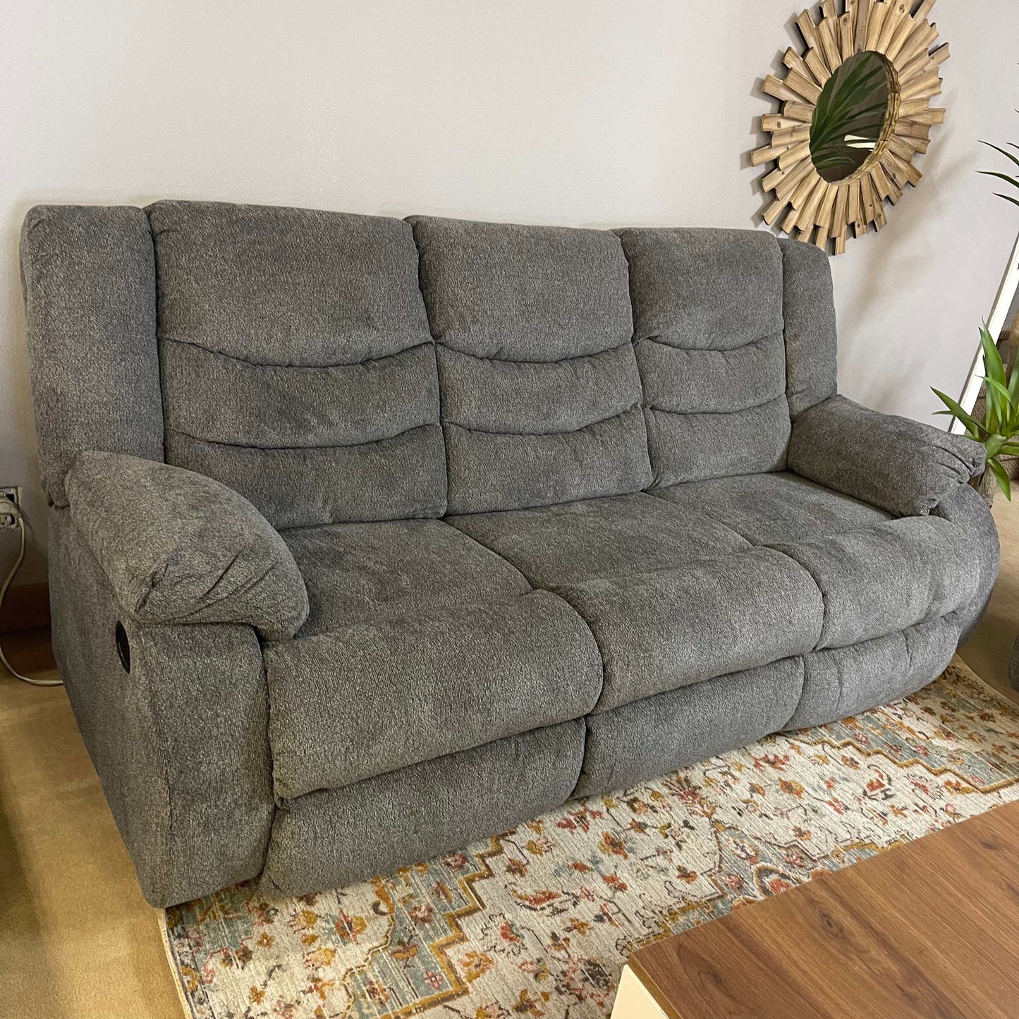 Tulen Manual Reclining Sofa