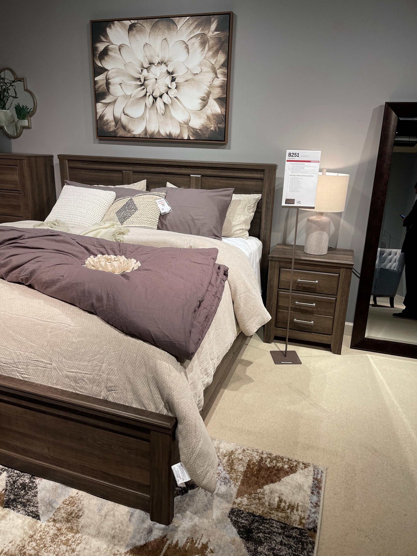 Juararo Dark Brown Bedroom Sets